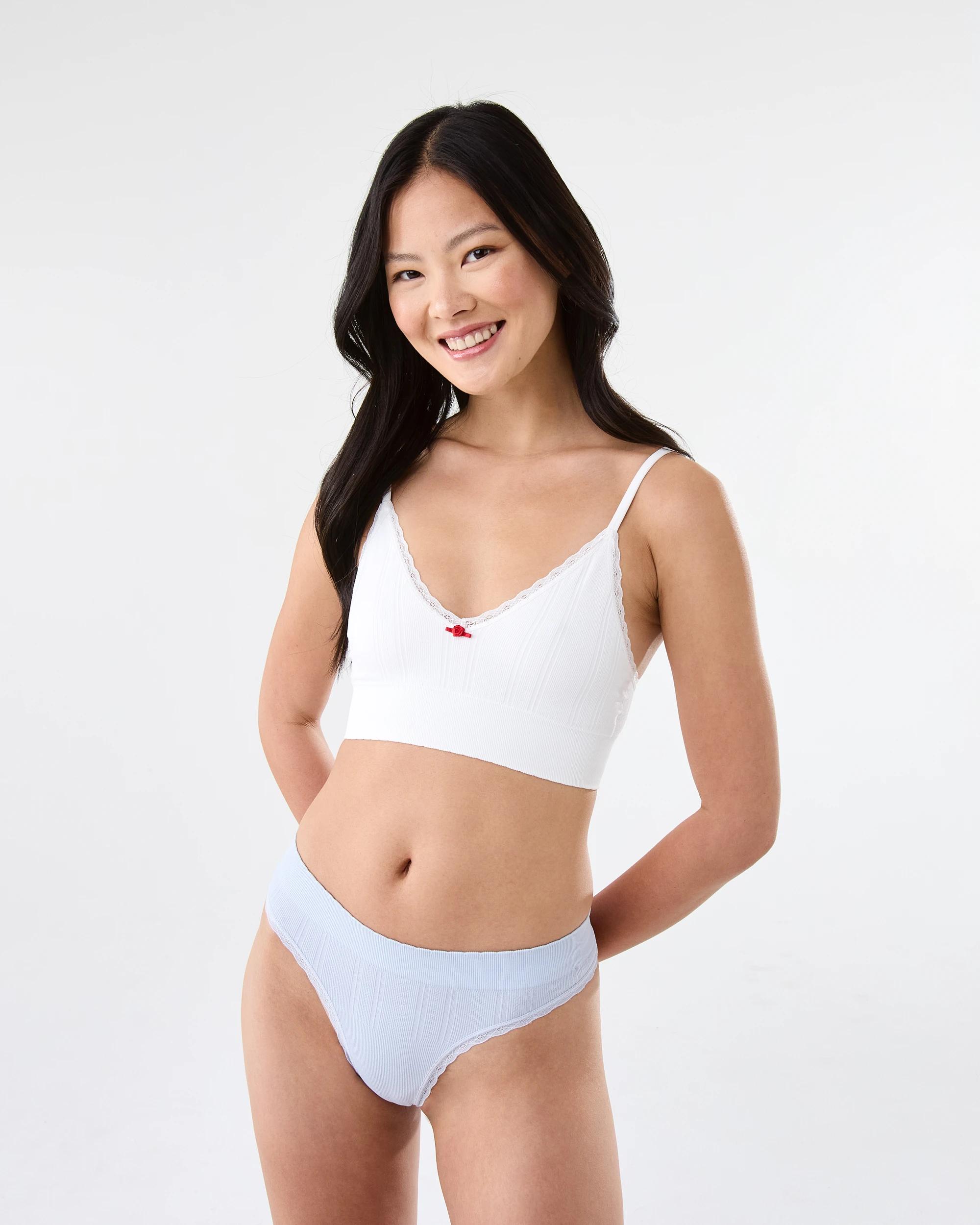 9 3 Pack Seamfree Rib G-String Briefs Chery Hrts, 9 of 10