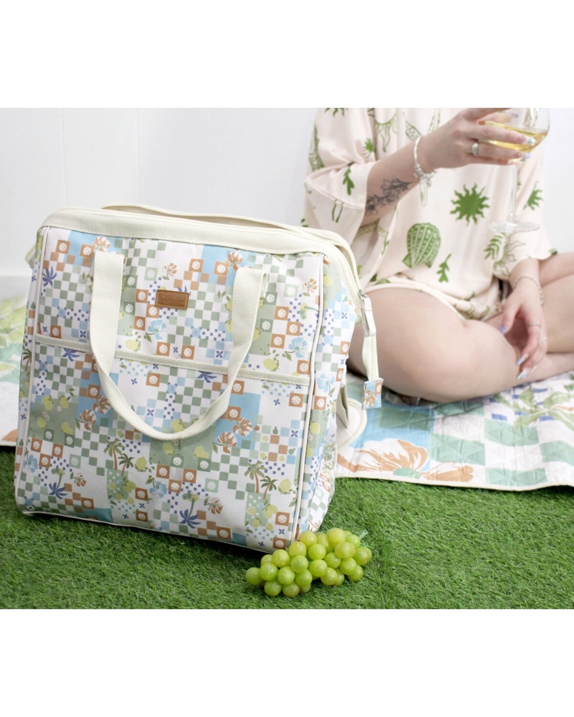 LVD Corfu Insulated Family Cooler Storage Travel Bag - Multi - Kmart