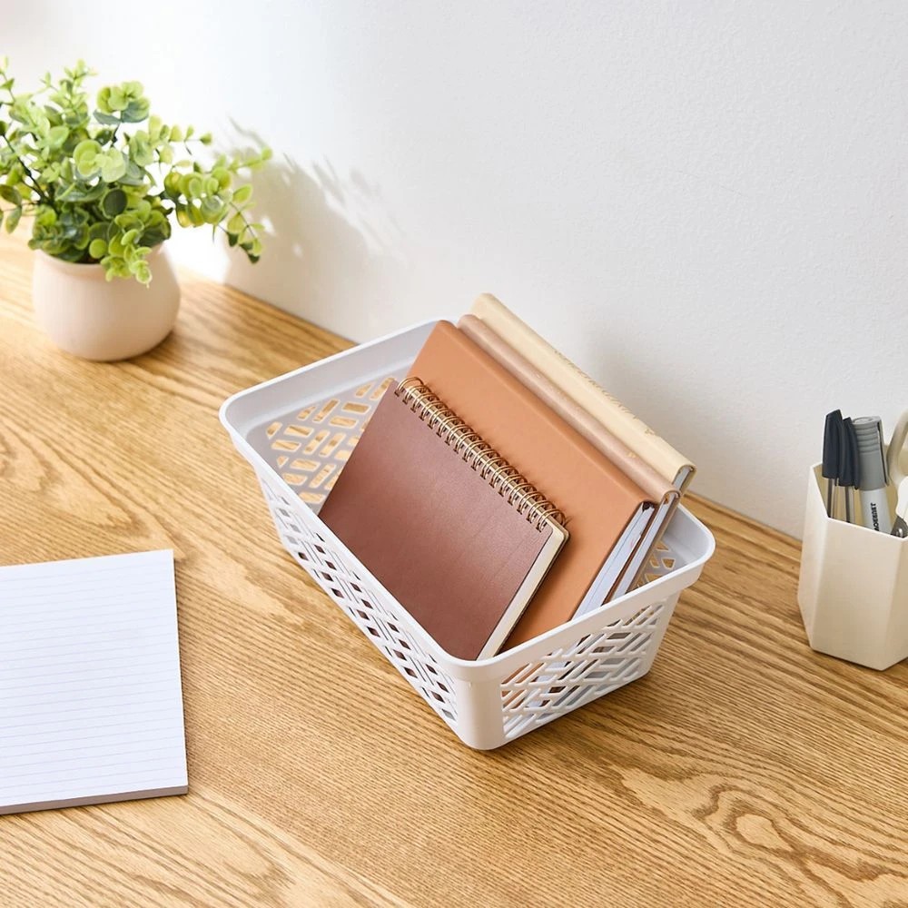 3 Keji Medium Storage Basket 3.9L White, 3 of 3