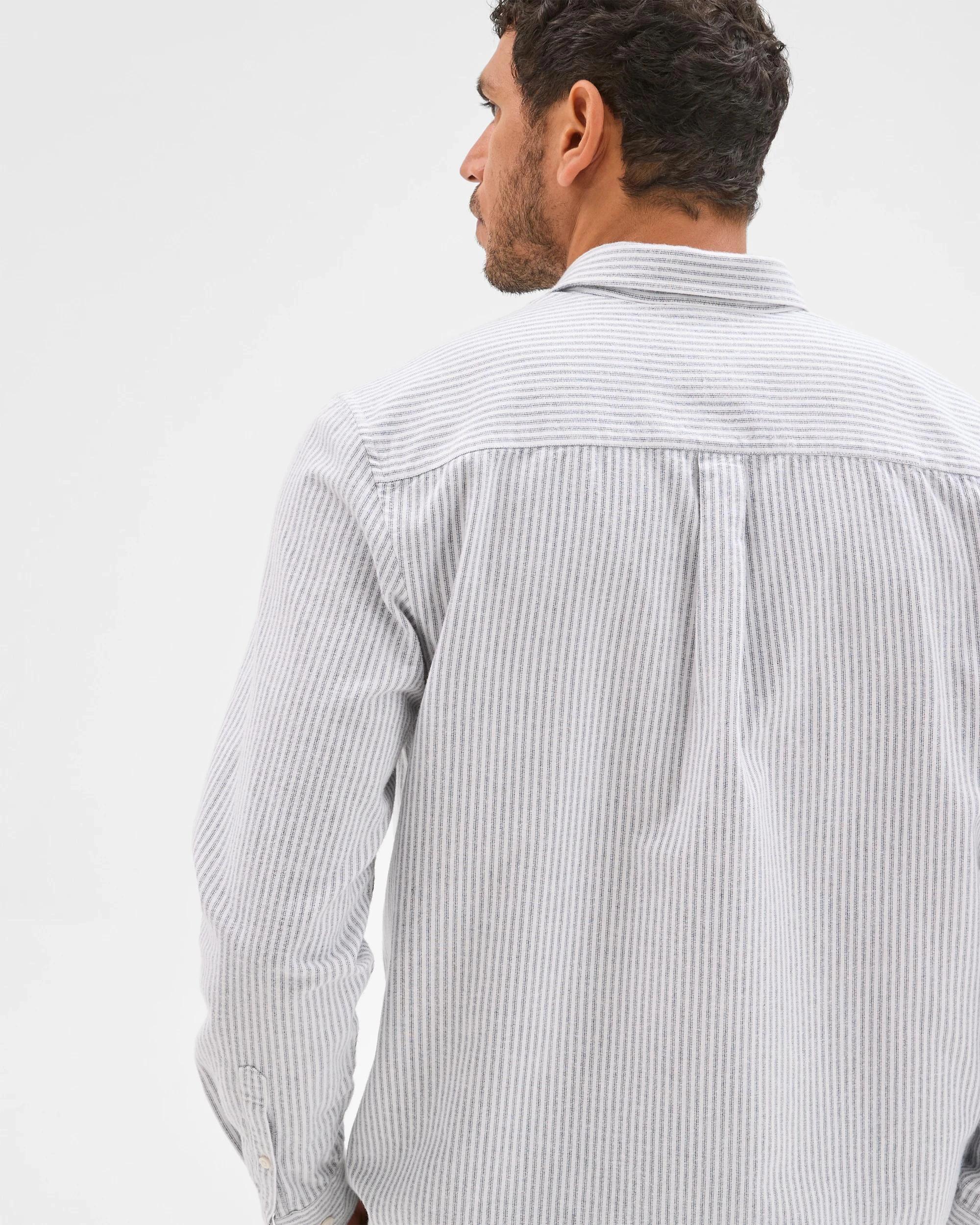6 Target Man Australian Cotton Blend Brushed Oxford Shirt , 6 of 6