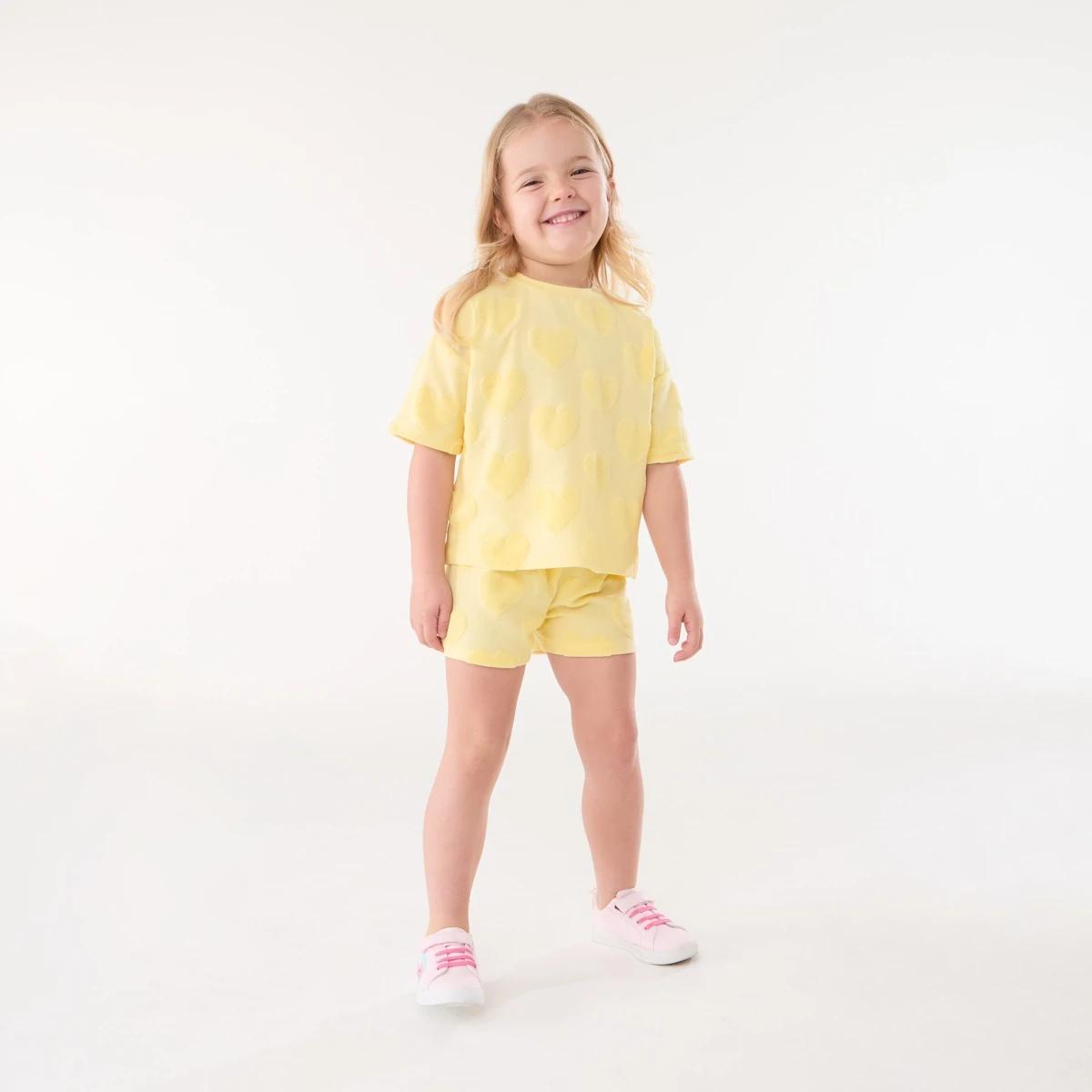 5 Short Sleeve Texture T-shirt Ylw Heart, 5 of 6