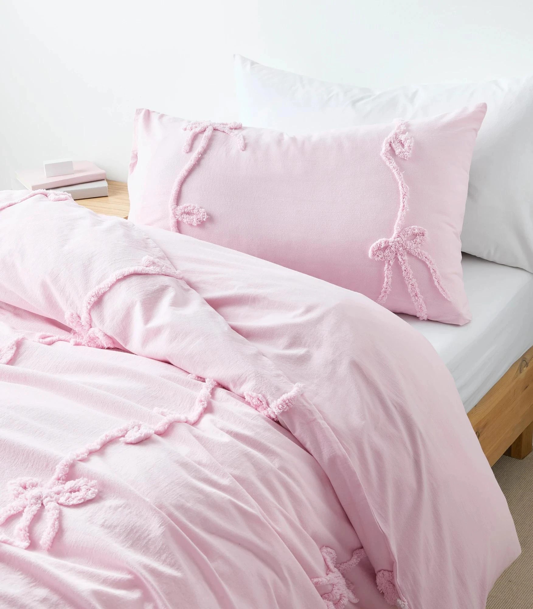 2 Target Bonnie Bows Textured Quilt Cover Set - King Bed - Pink, 2 of 3
