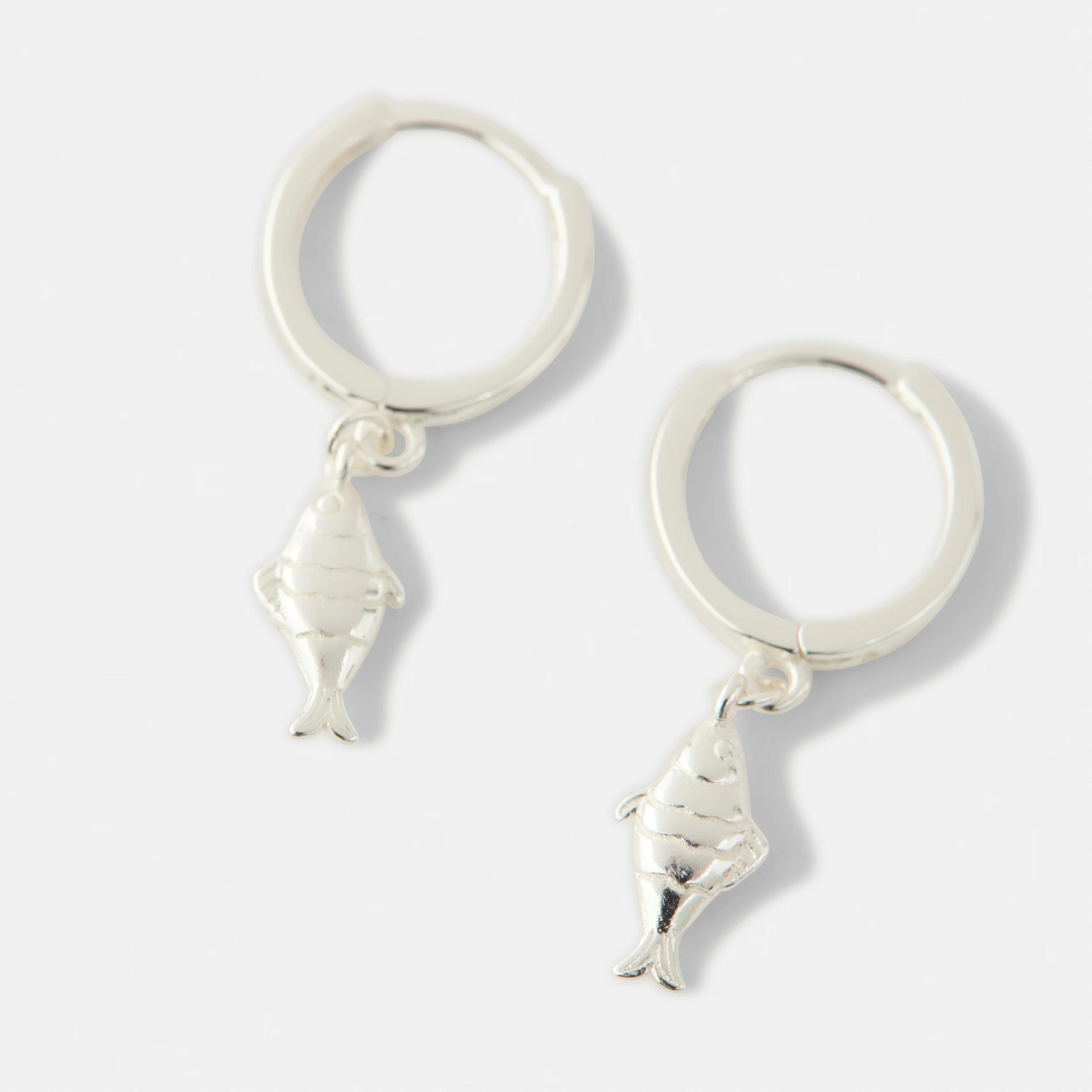 2 Sterling Silver 925 Fish Huggie Earrings Silver, 2 of 3