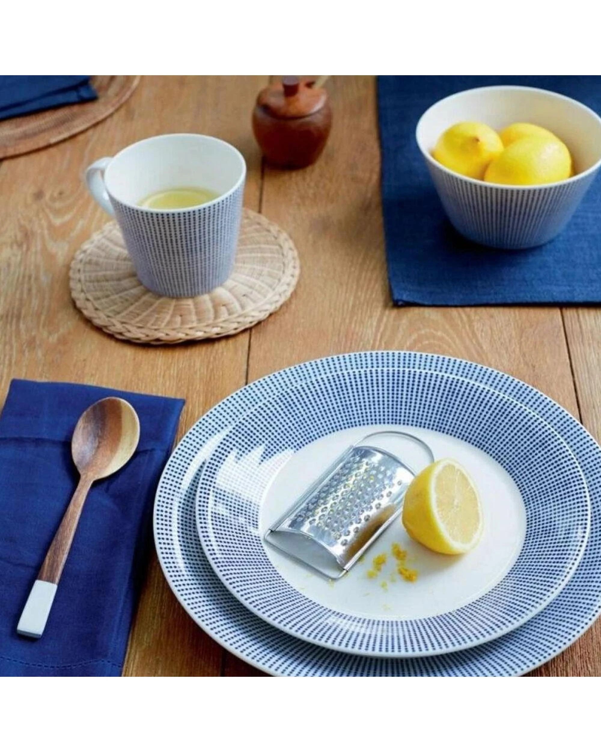 3 Royal Doulton Pacific Dots Mug 400ml Set of 6 - Multi, 3 of 4