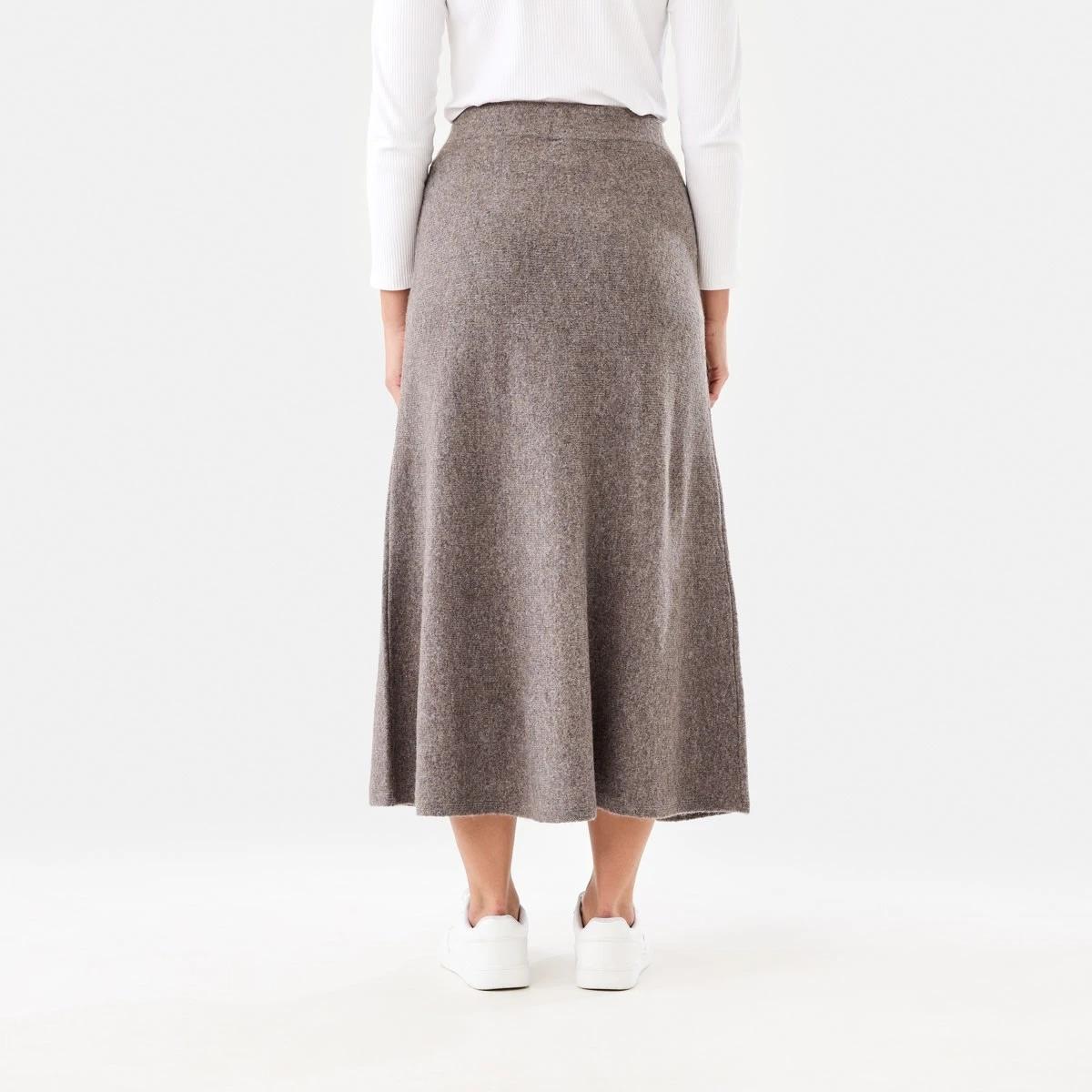 3 True Knit A-Line Maxi Skirt Taupe Mrl, 3 of 5