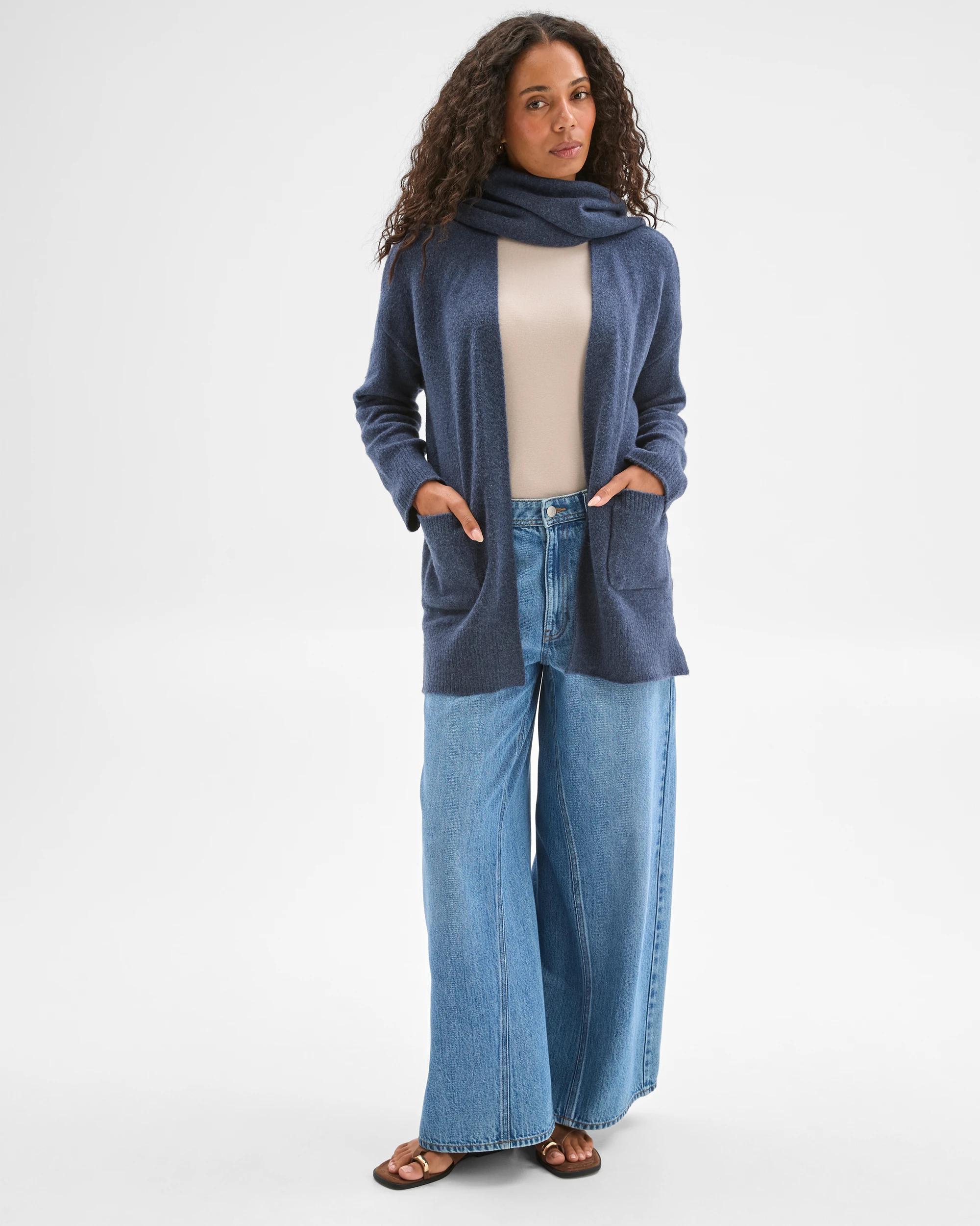 2 Target Woman Supersoft Edge To Edge Cardigan NAVY MARLE, 2 of 6