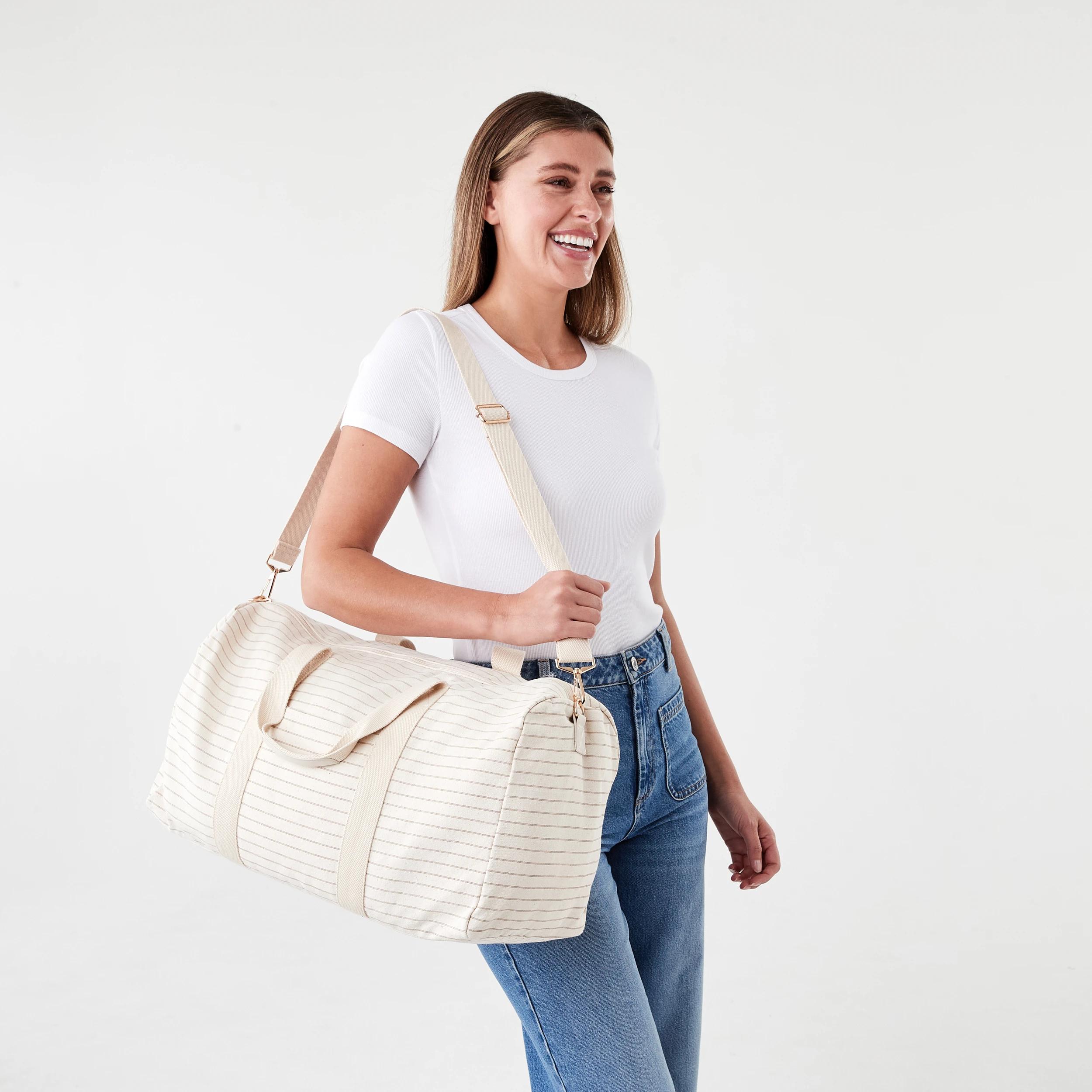 7 Canvas Weekender Bag Beige Strp, 7 of 7