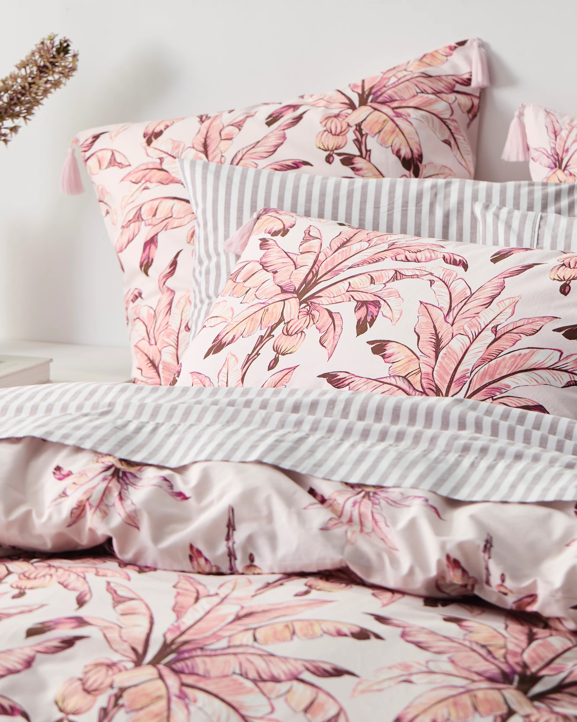 5 Target Tammi Palm Australian Cotton Quilt Cover Set - Queen Bed - Purple, 5 of 10