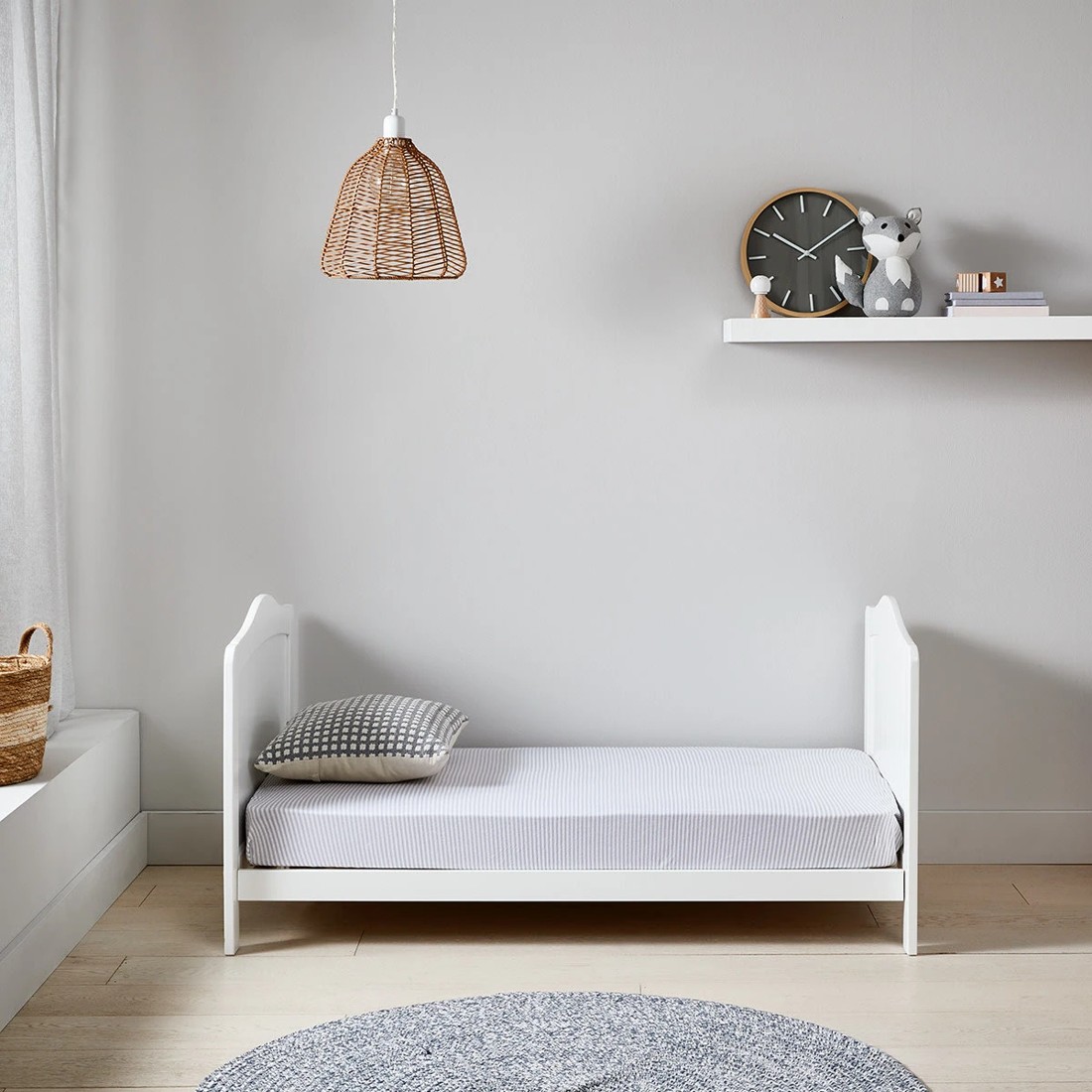 7 2-in-1 Wooden Cot - White, 7 of 11