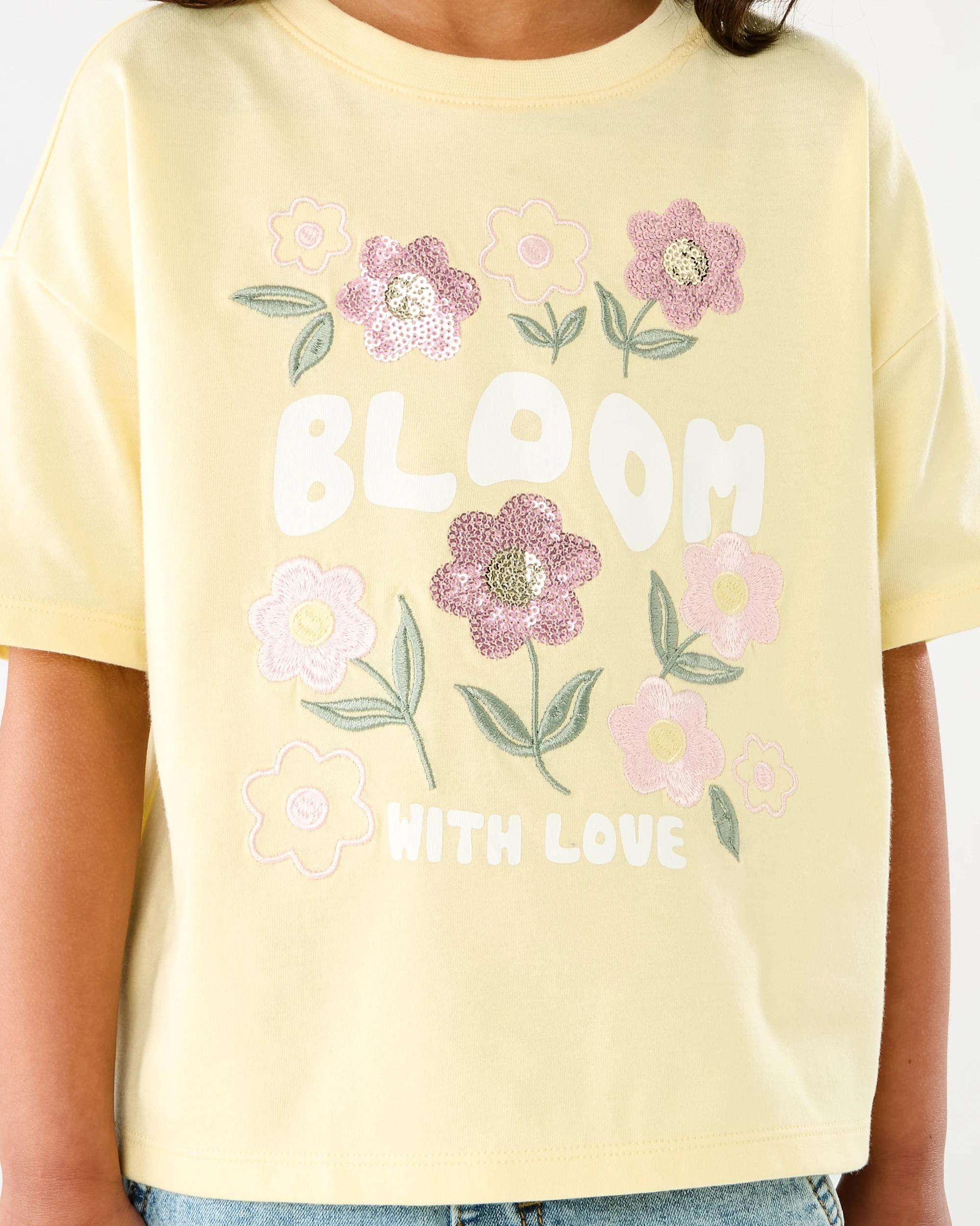 5 Short Sleeve Oversized Embroidered T-shirt Ylw Flwrs, 5 of 5