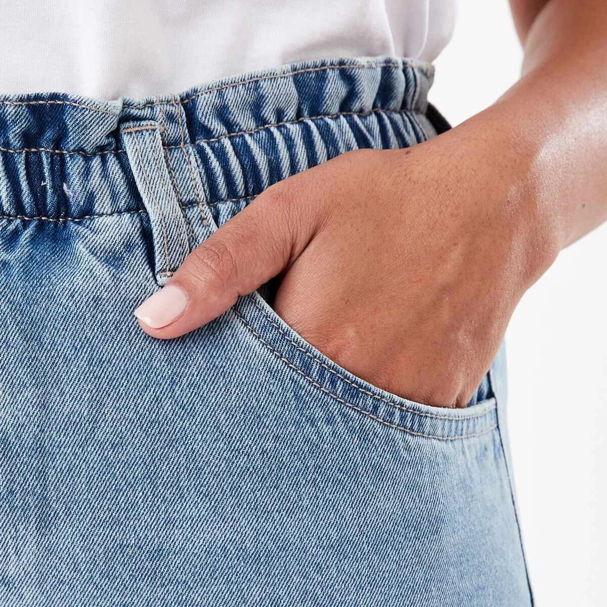 7 Paperbag Jeans Light Wash, 7 of 7