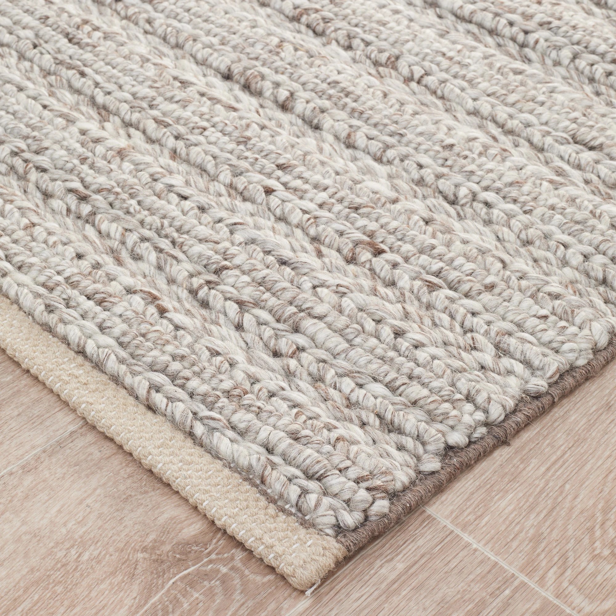 3 Common Ground Rugs Meadow 801 320x230cm - White, 3 of 7