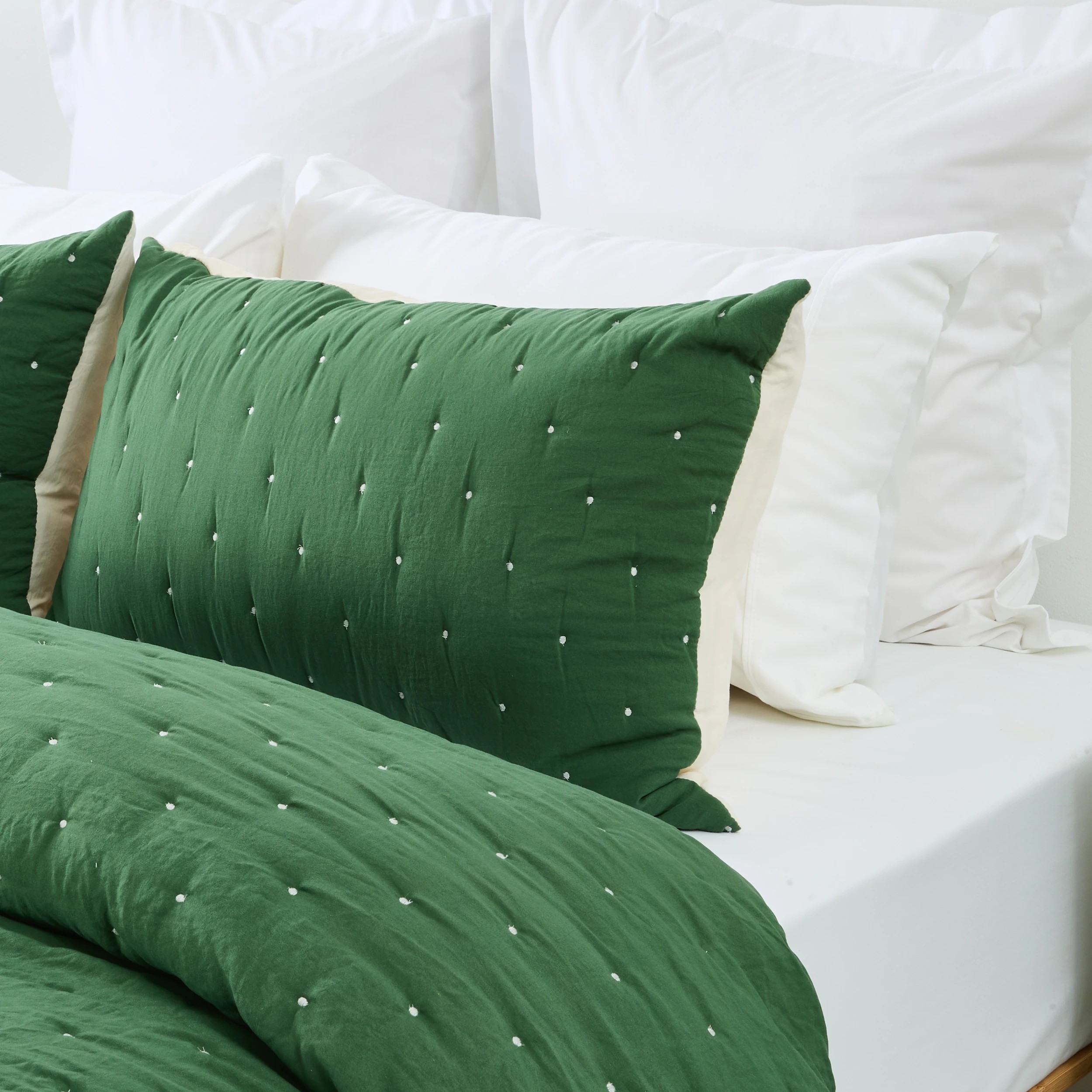 5 Polka Dot Reversible Coverlet Set - Queen/ King Bed, 5 of 9