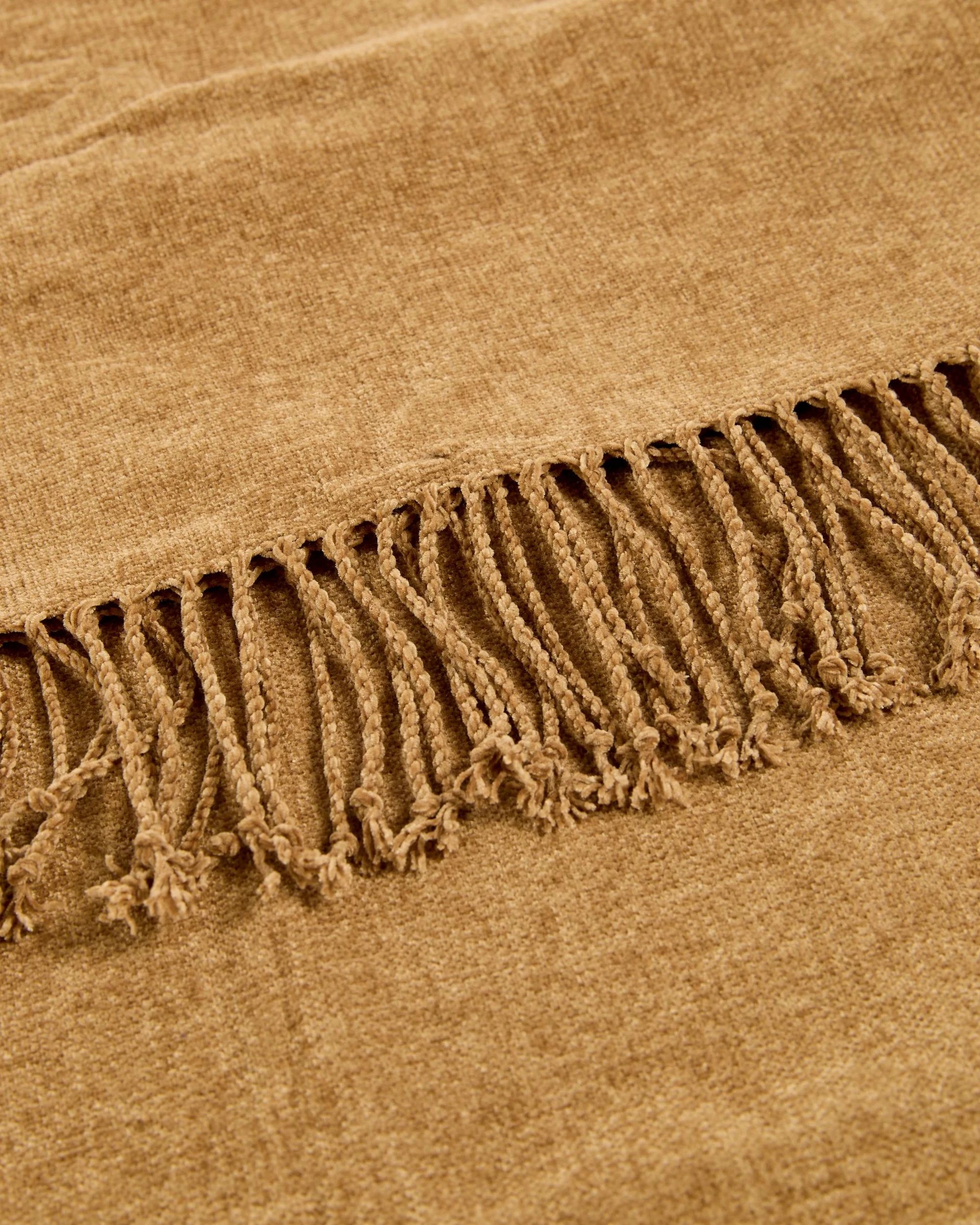 2 Target Issy Chenille Throw - Queen Bed - Yellow, 2 of 3