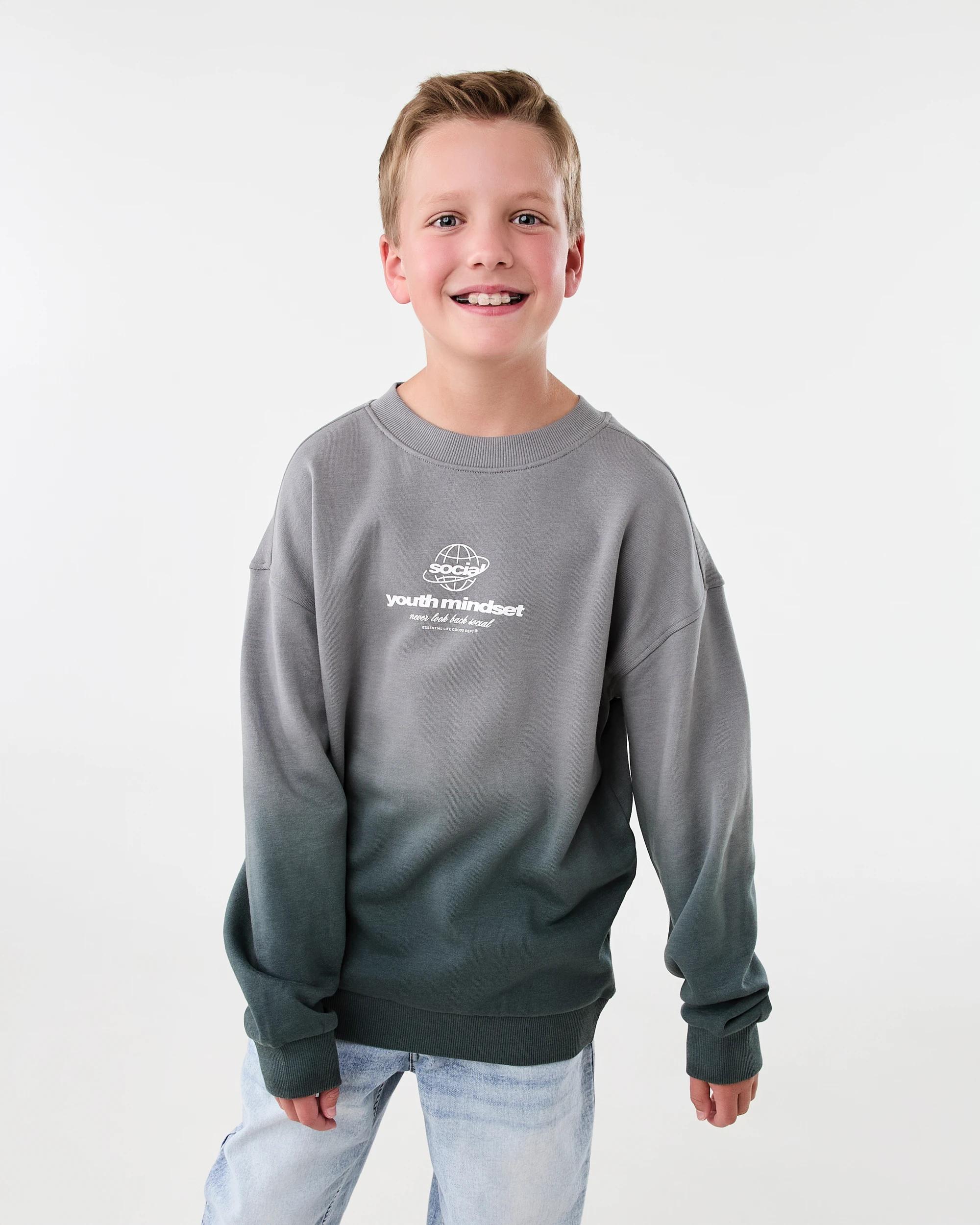 1 Oversized Washed Crew Neck Sweatshirt Yth Ombre, 1 of 8