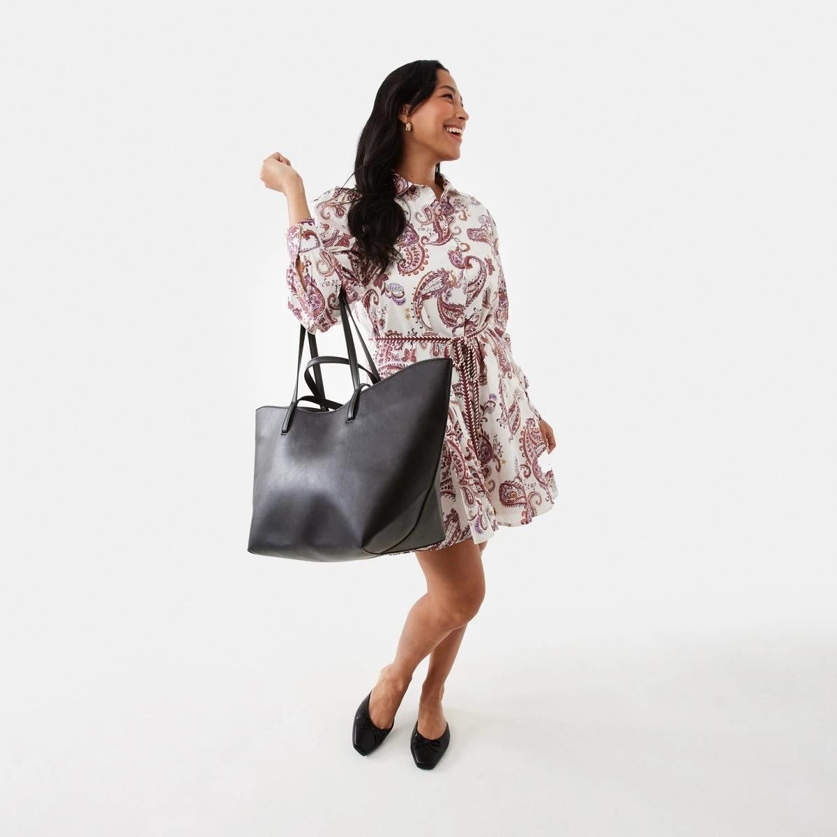8 Curved Tote Bag BLACK, 8 of 10
