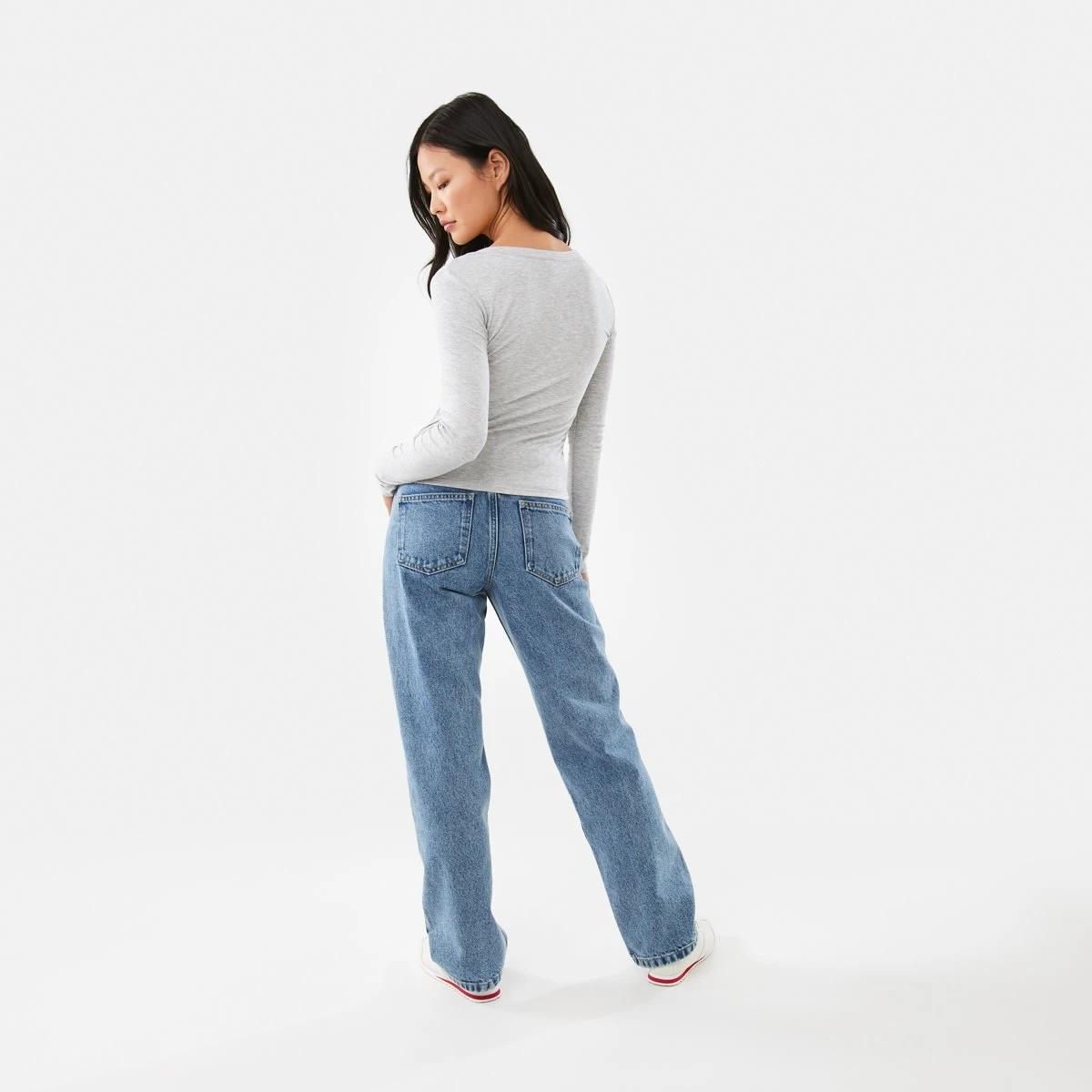 6 Low Rise Straight Leg Jeans Mid Wash, 6 of 10