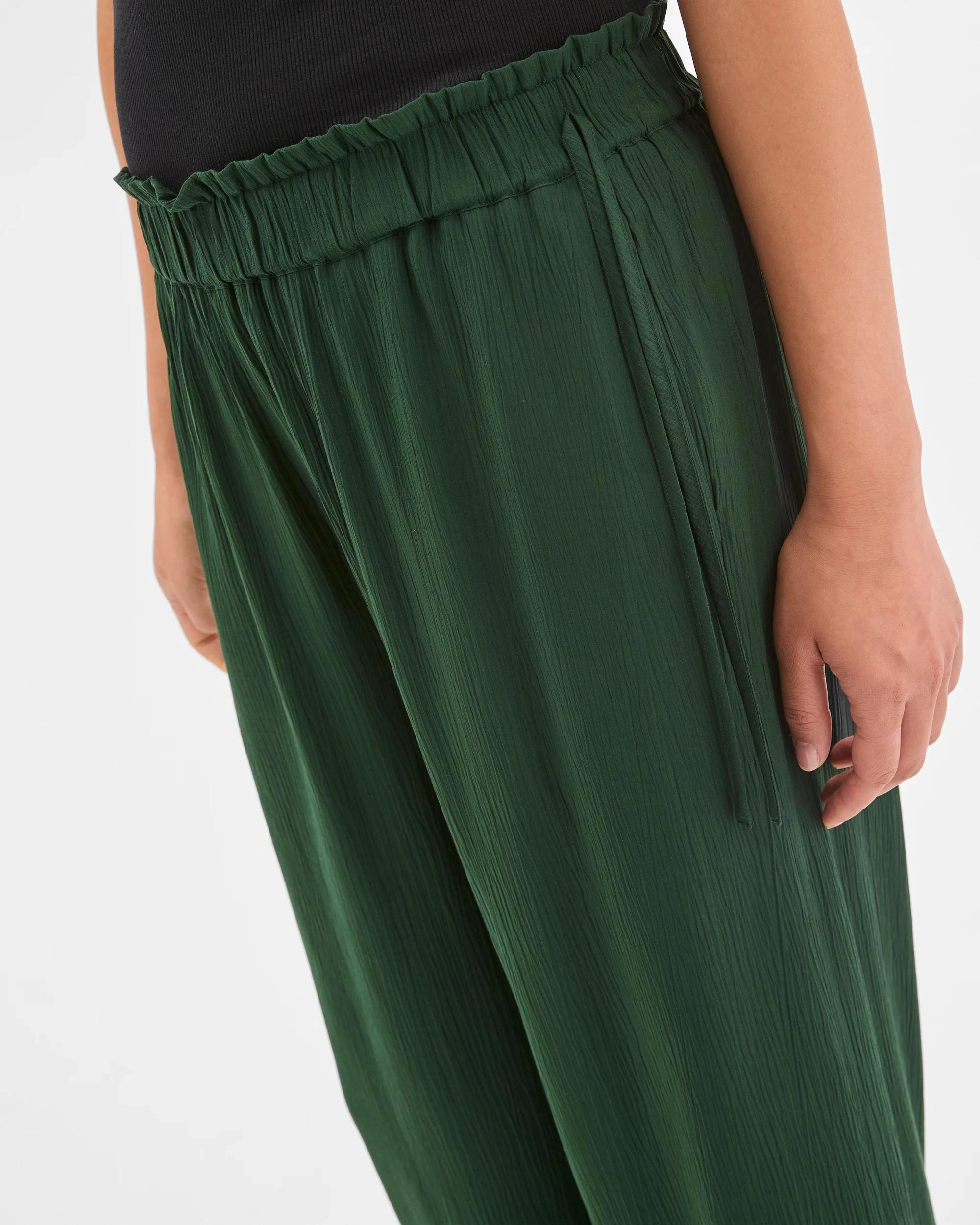 3 Target Woman Resort Harem Frill Wide Leg Crop Pants KOMBU, 3 of 7