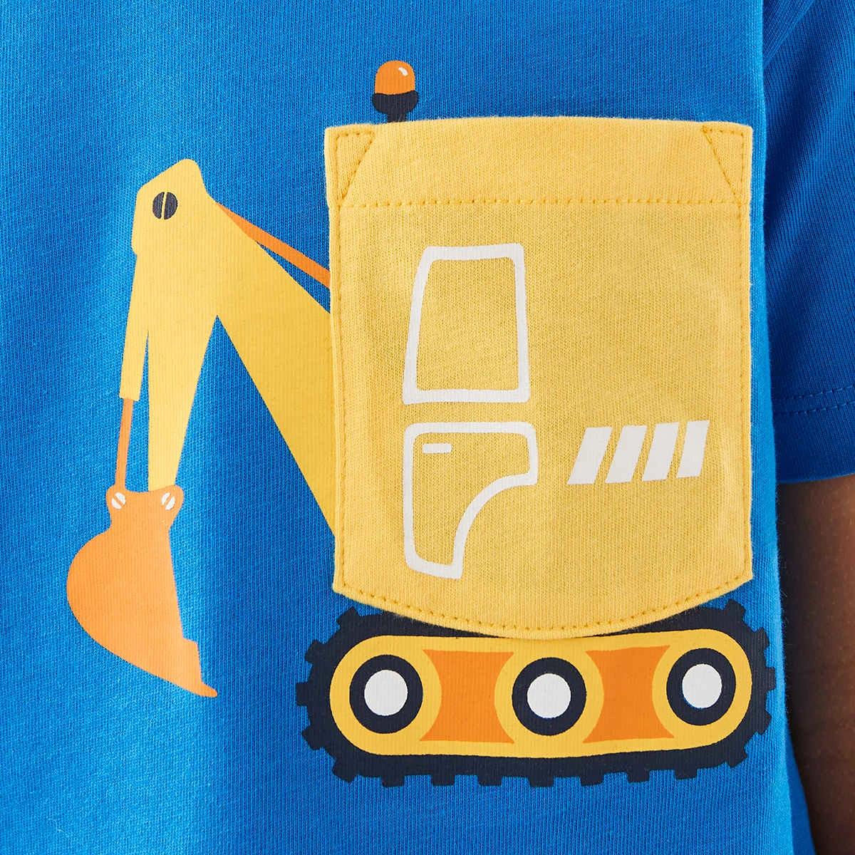 4 Novelty Pocket T-shirt Frnch Dig, 4 of 8