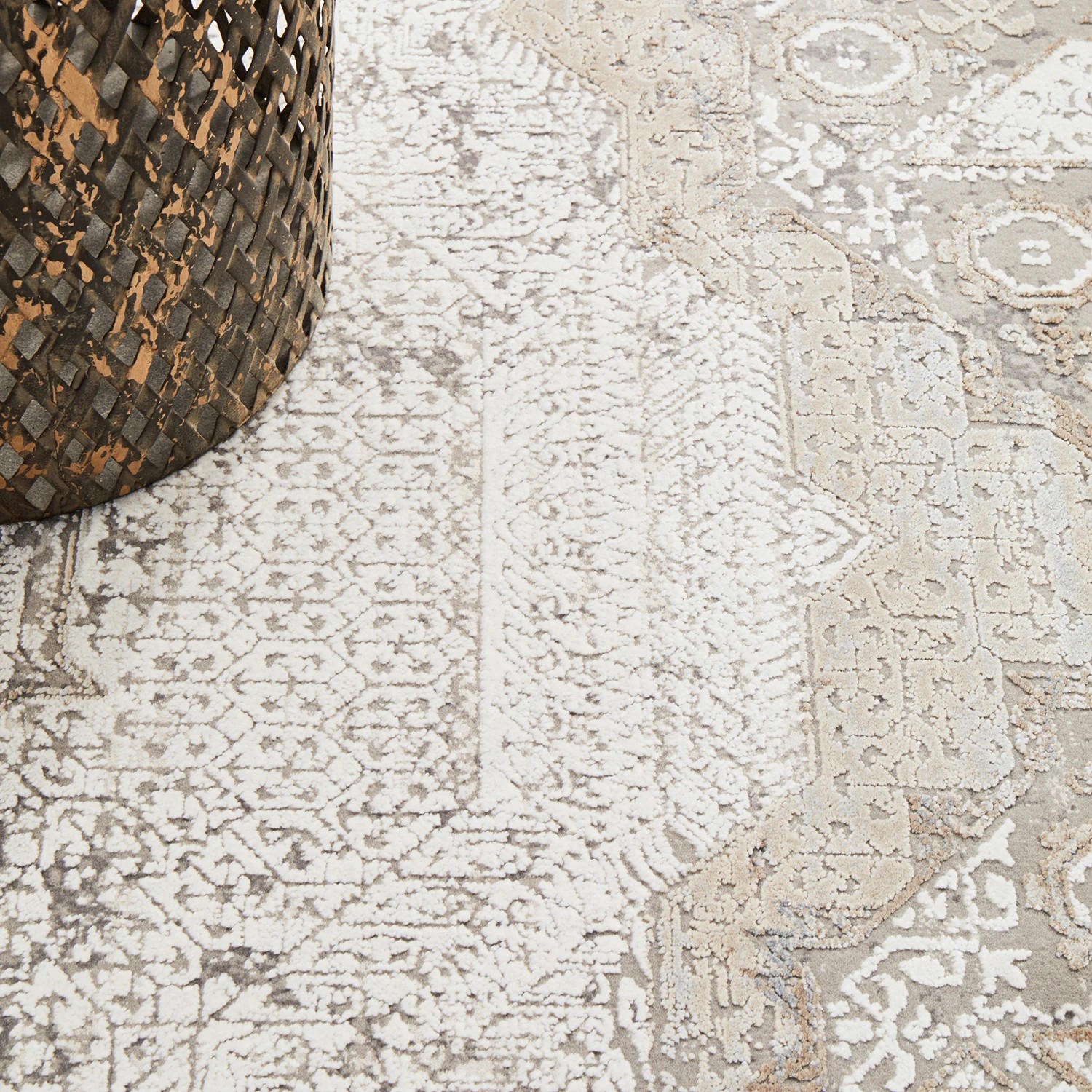 8 Common Ground Rugs Glimmers 110 400x300cm - Extra Extra Large Bamboo Silk Power Loomed Floor Rug - Grey, 8 of 9