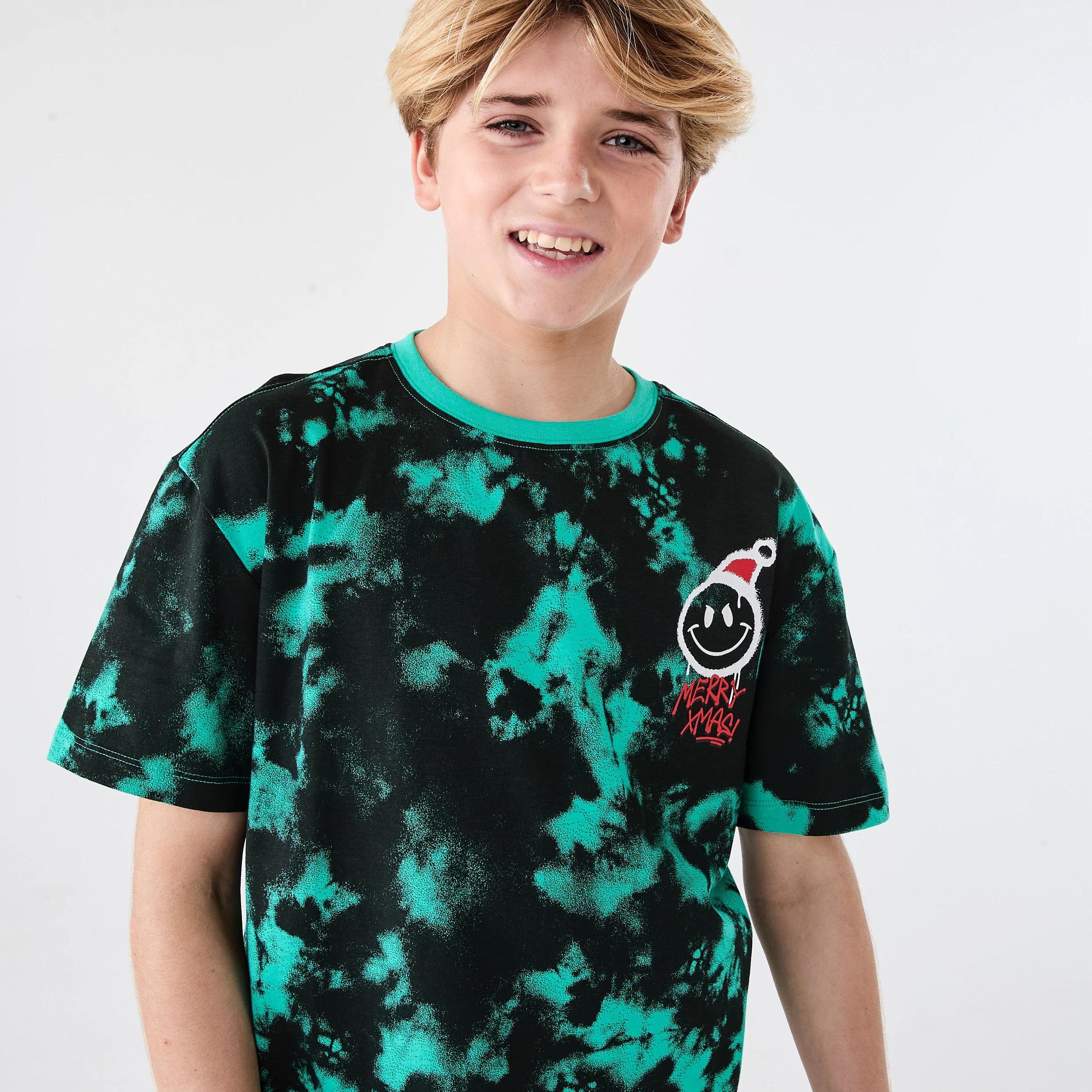 3 Christmas Short Sleeve Graphic T-shirt Grn Smile, 3 of 7