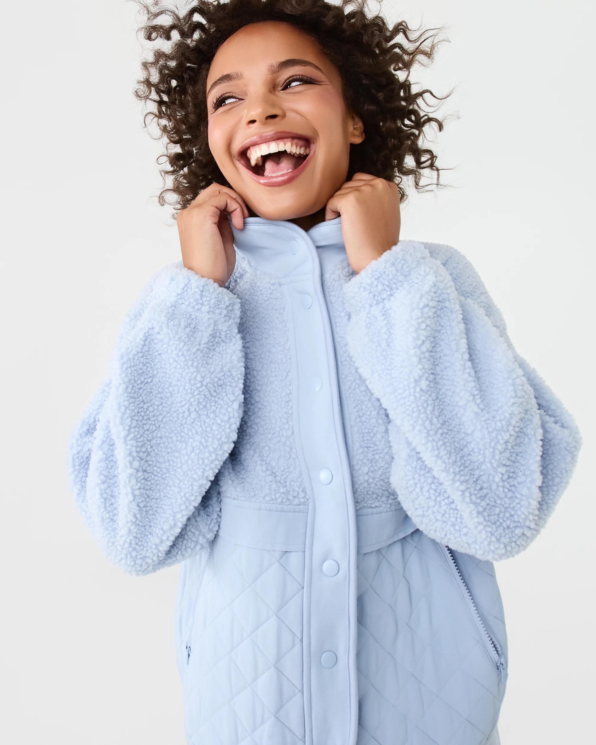 5 Active Womens Contrast Sherpa Quilted Jacket Seashell, 5 of 9