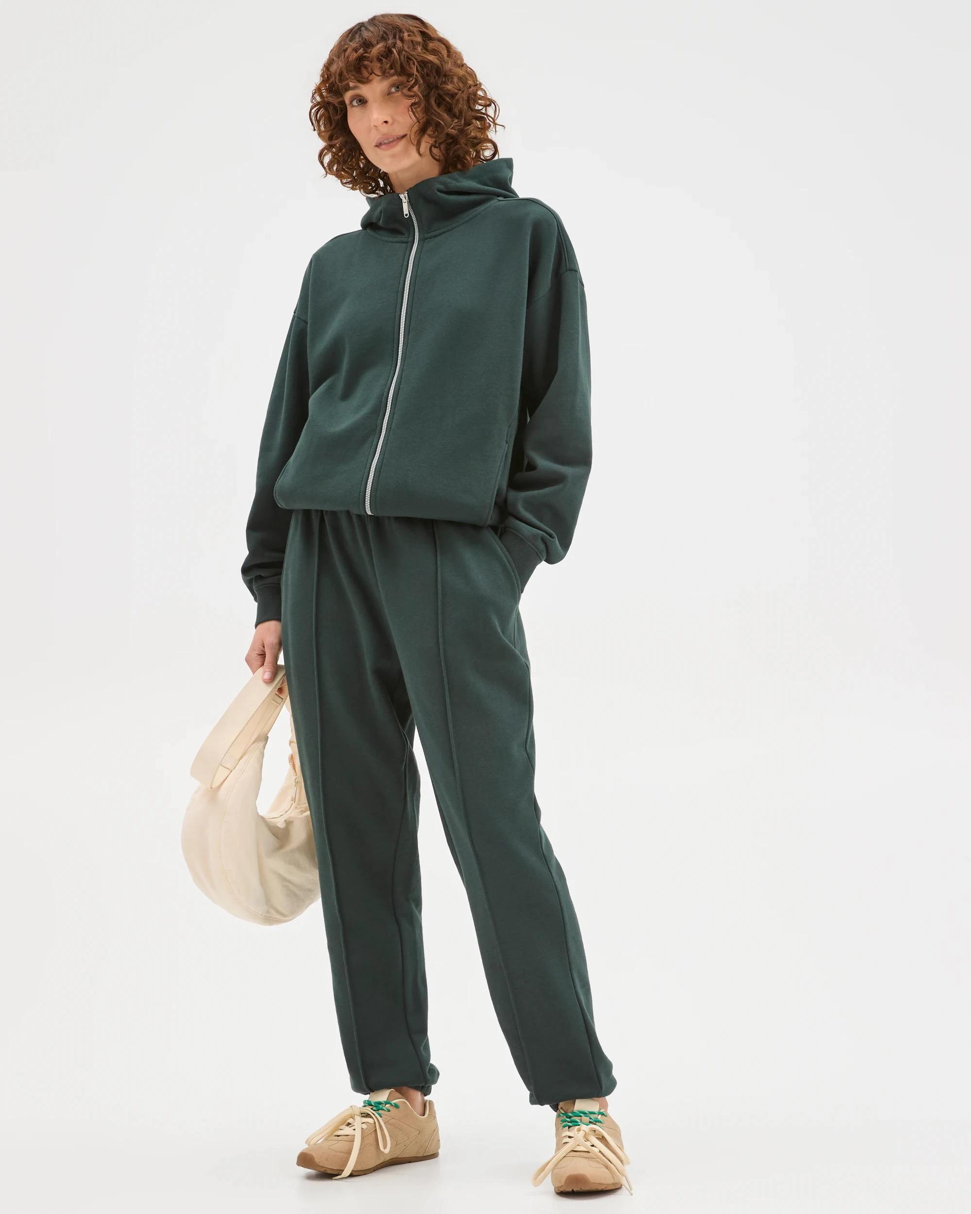 1 Target Active Active Australian Cotton Blend Fleece Trackpants PINE/PINTUCK, 1 of 7