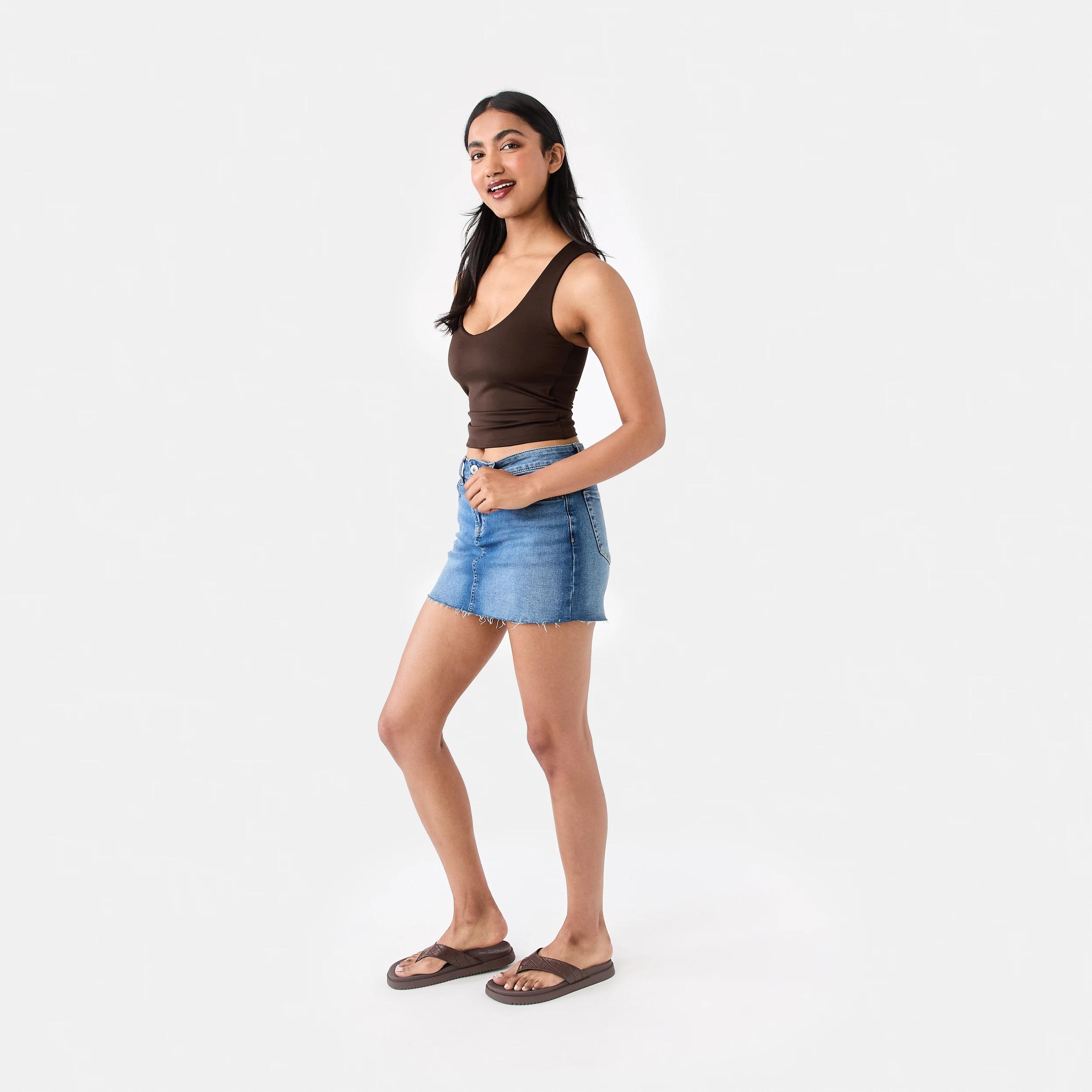 3 Buttersoft V-Neck Tank Melt Brown, 3 of 6