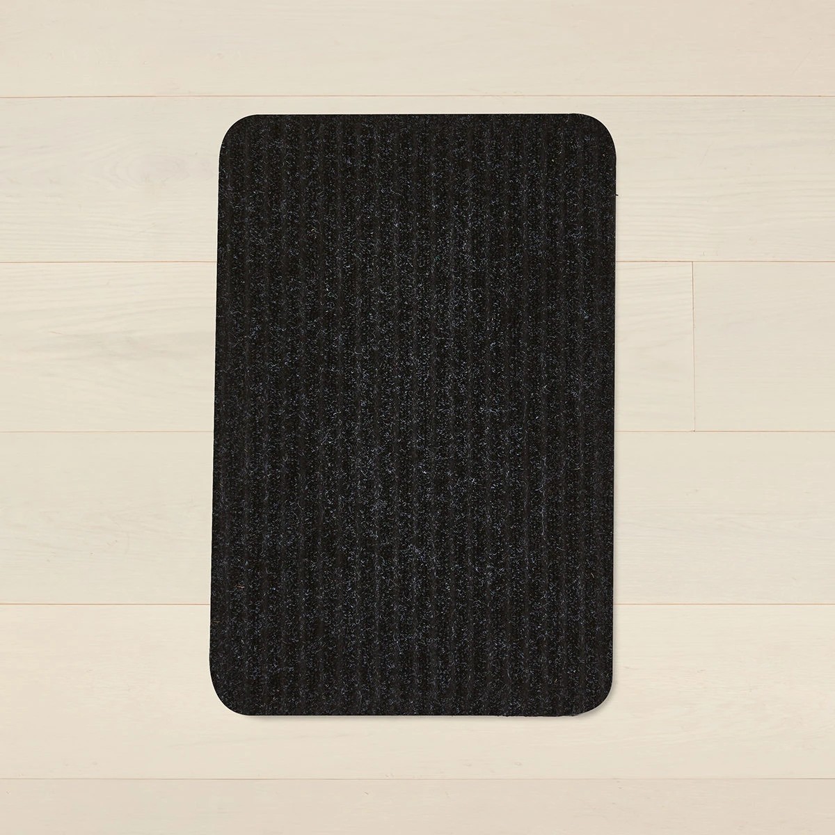 4 Clean & Dry Mat - 38cm x 57cm, 4 of 5