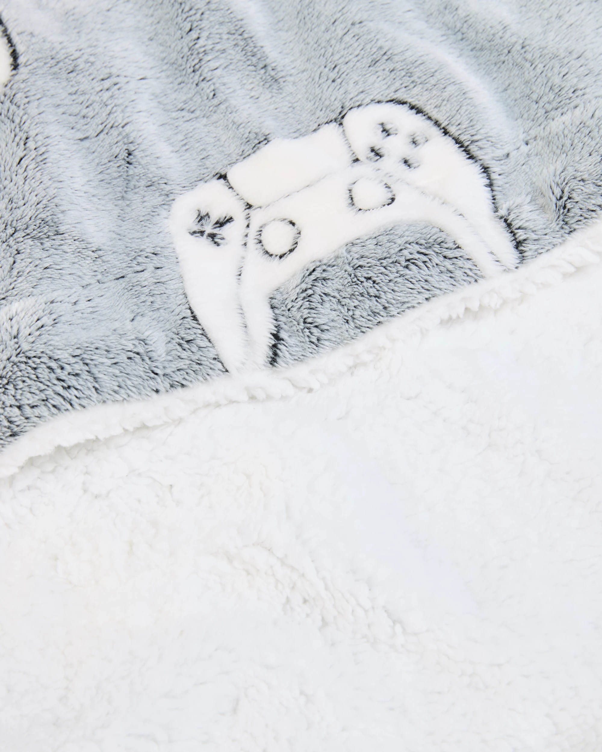 2 Target Vintage Gaming Kids Super Soft Throw - Queen Bed - Black, 2 of 3
