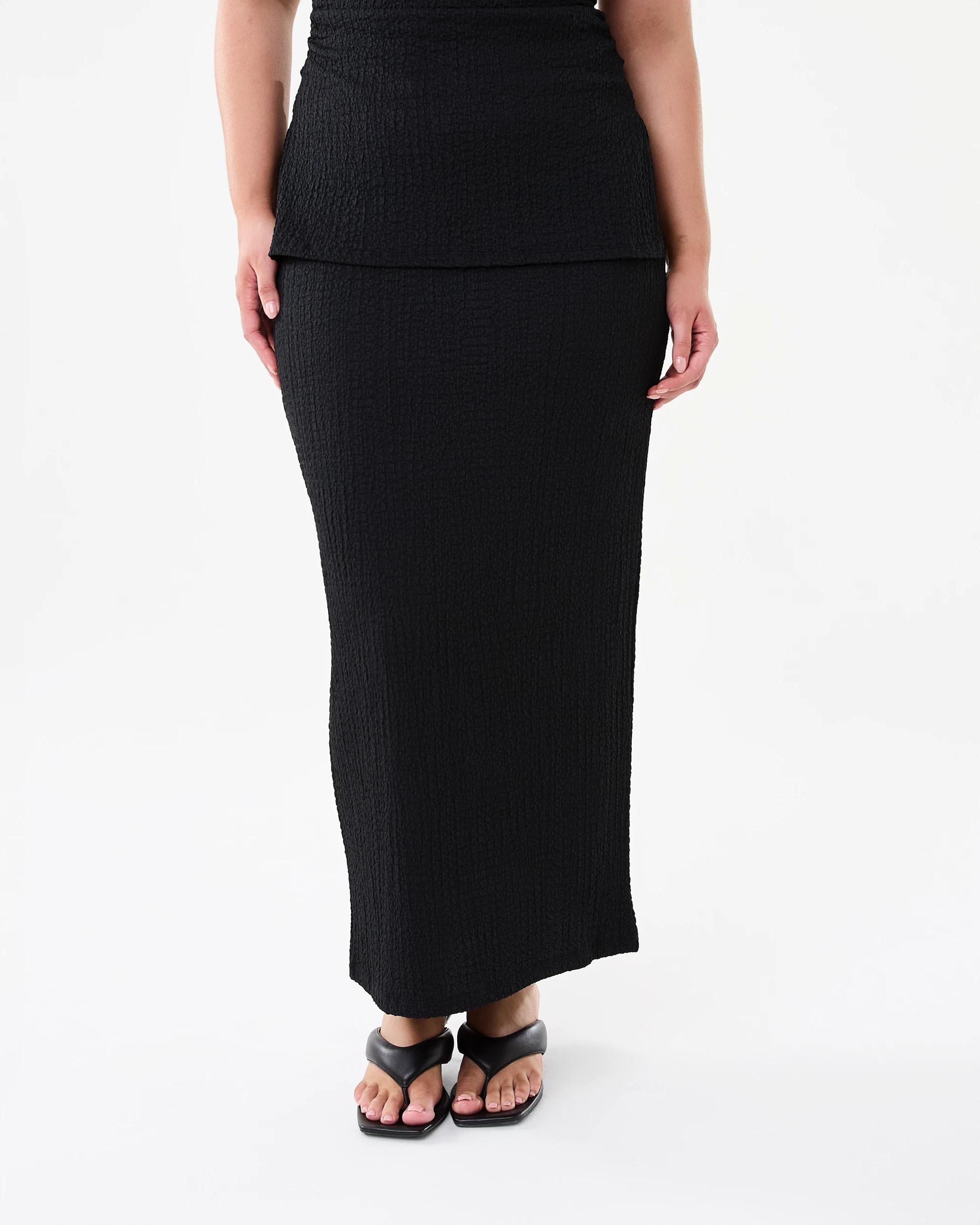1 Textured Maxi Skirt Black, 1 of 5
