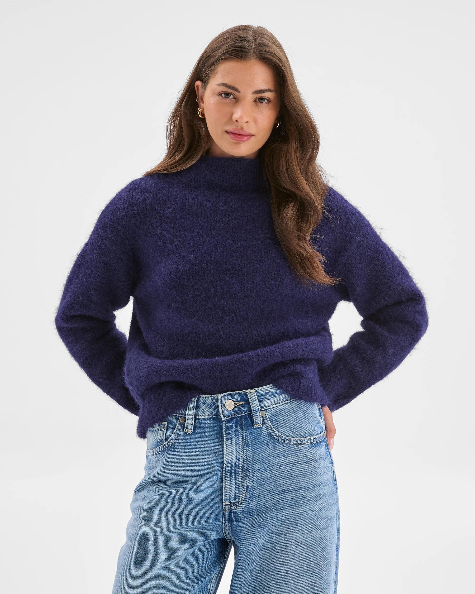 3 Target Petites Petites Plush Knit Jumper ROYAL NAVY, 3 of 7
