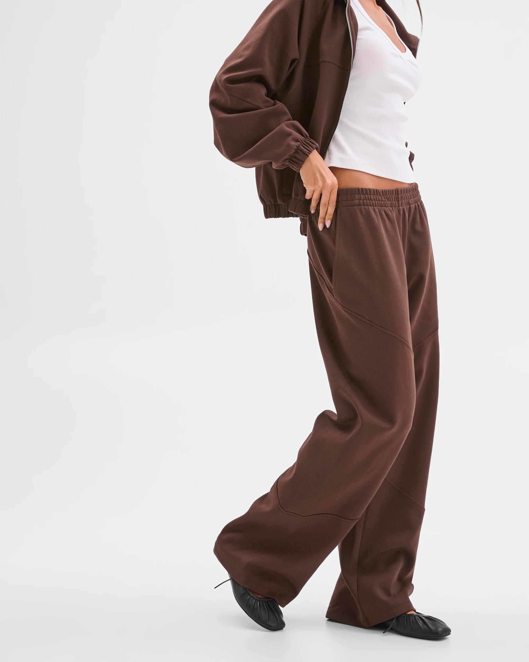3 Lily Loves Australian Cotton Blend Angled Pocket Trackpants COFFEE BEAN, 3 of 6