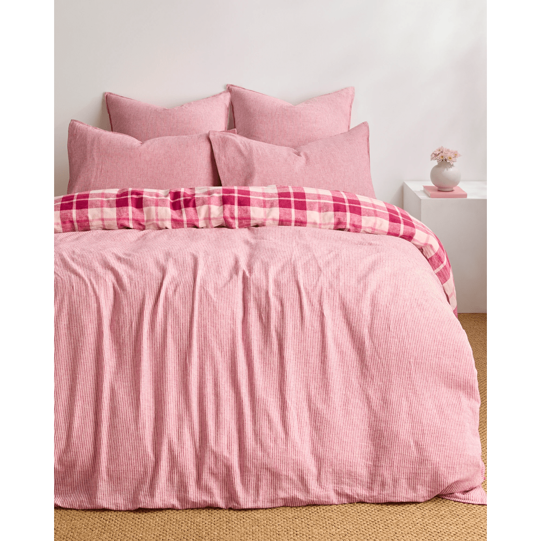 2 Target Ashlee Check Linen/cotton Quilt Cover Set
 - Queen Bed
 - Pink, 2 of 9