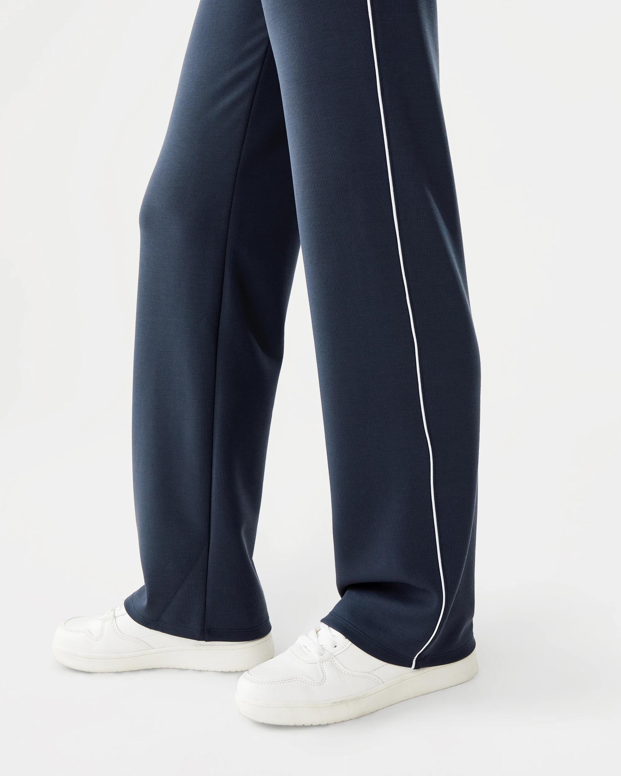 6 Active Womens Scuba Rib Trackpants Shade Navy, 6 of 6