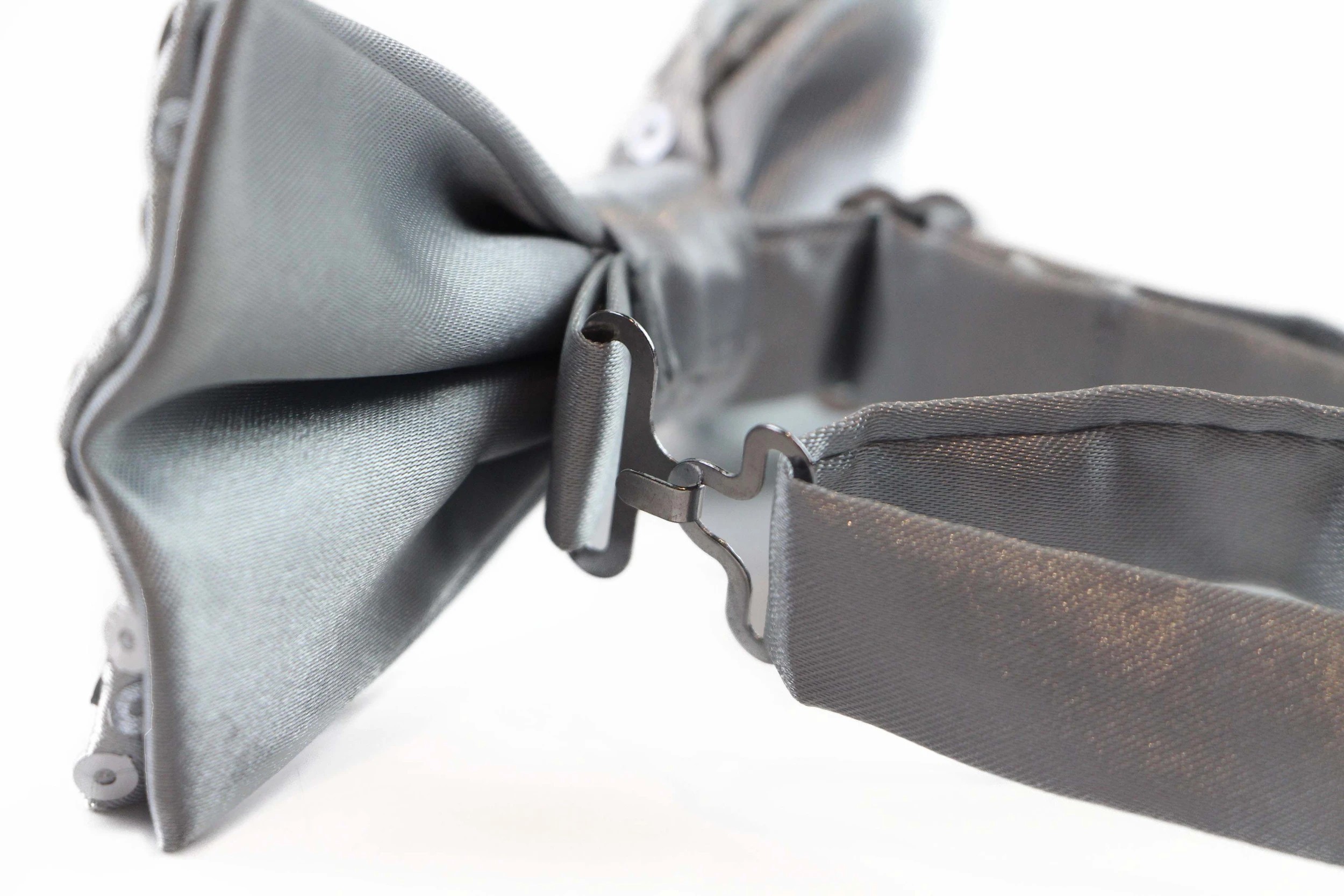2 Zasel Mens Silver Sequin Patterned Bow Tie - Silver, 2 of 4