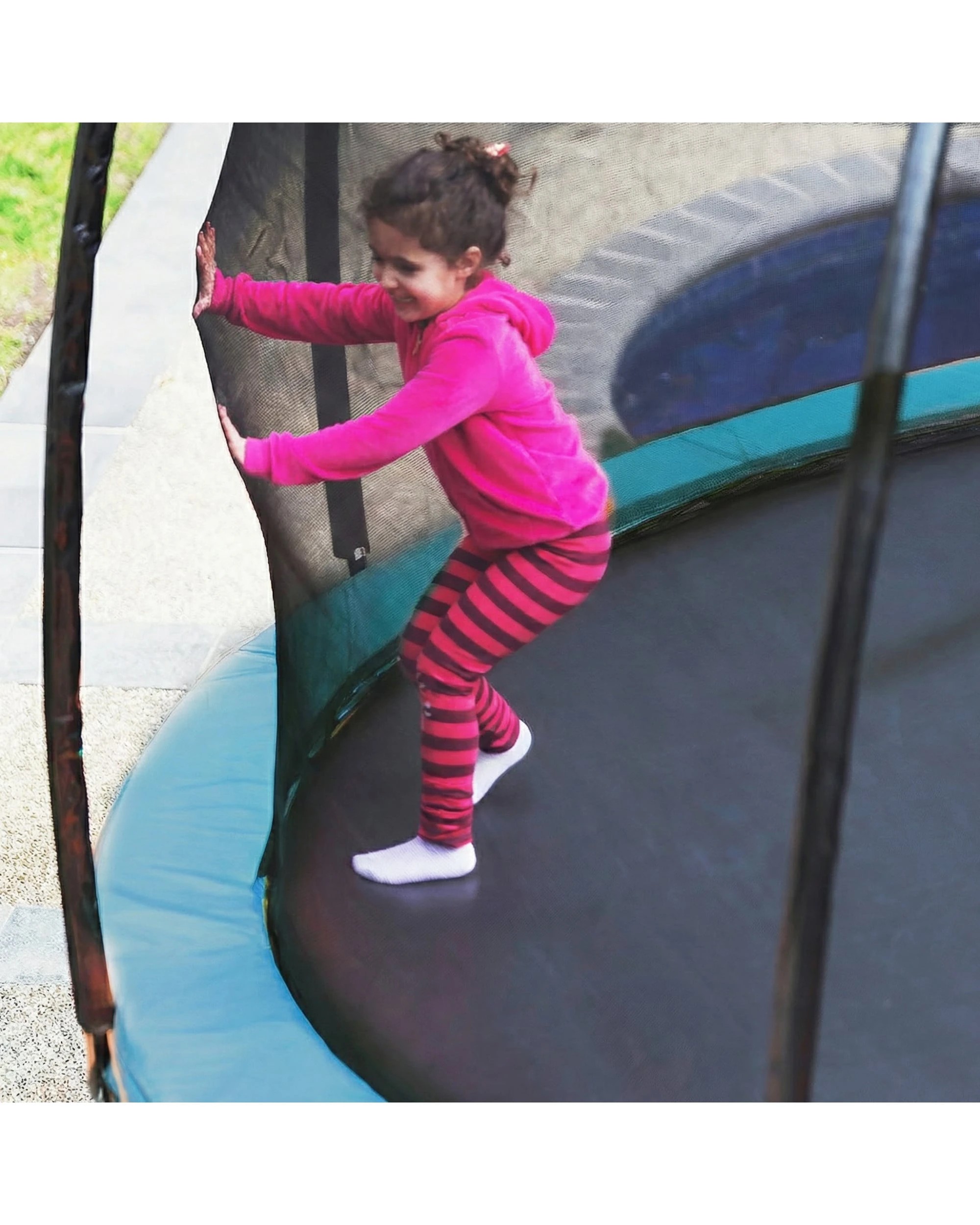 5 Kahuna 16ft Trampoline with Roof in Green, 5 of 8