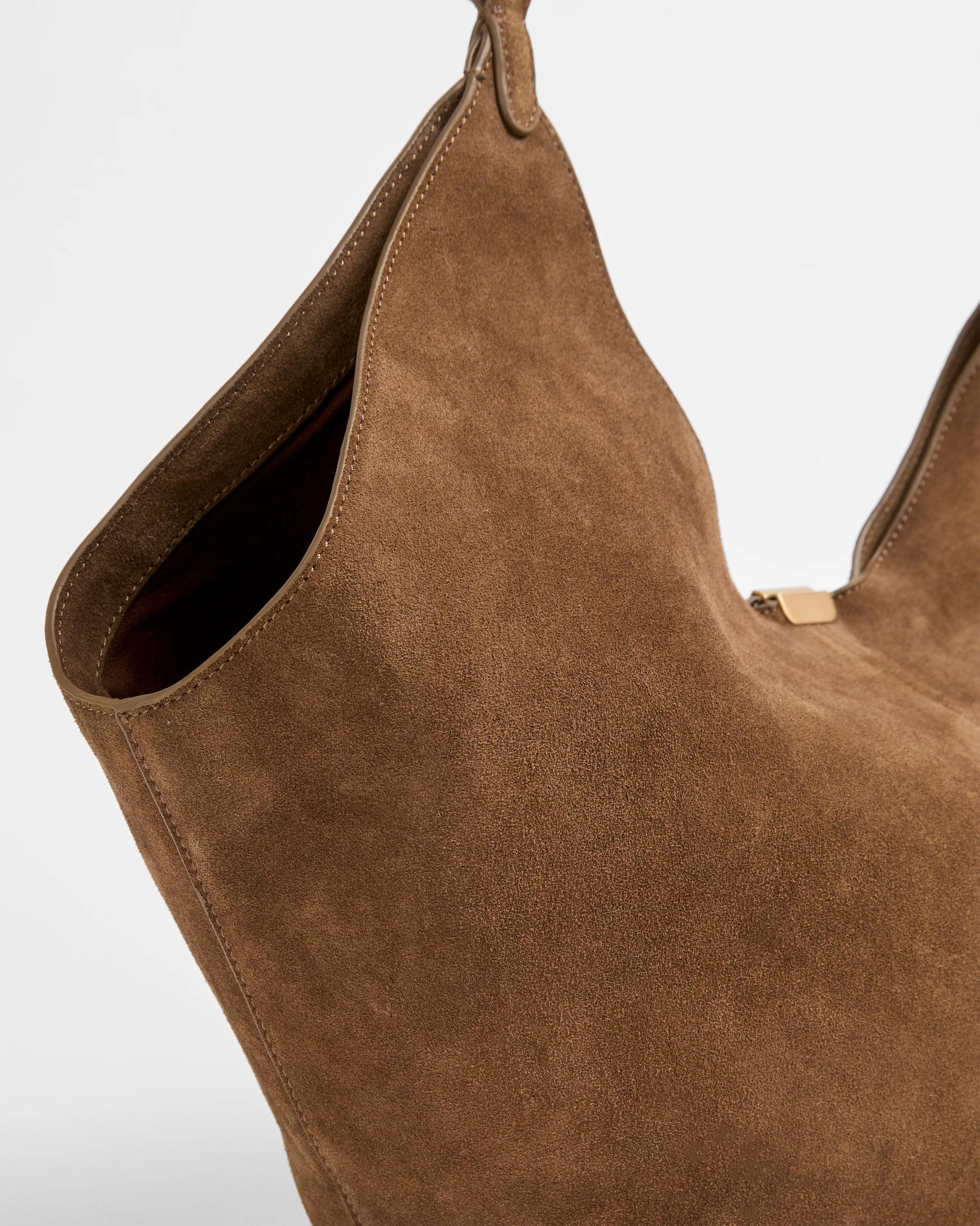 2 Target Woman Premium Suede Leather Trapeze Shoulder Bag HAZELNUT, 2 of 2