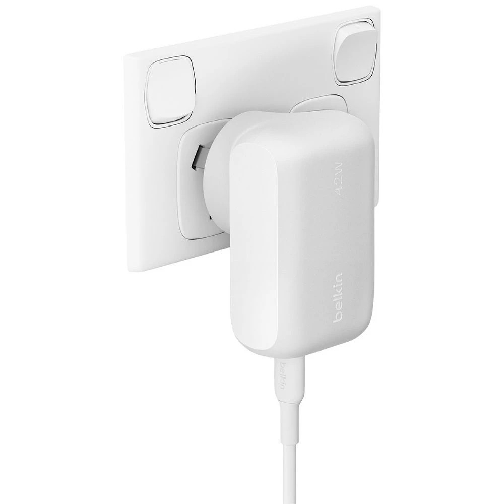4 Belkin BoostCharge Dual USB-C Wall Charger White, 4 of 7