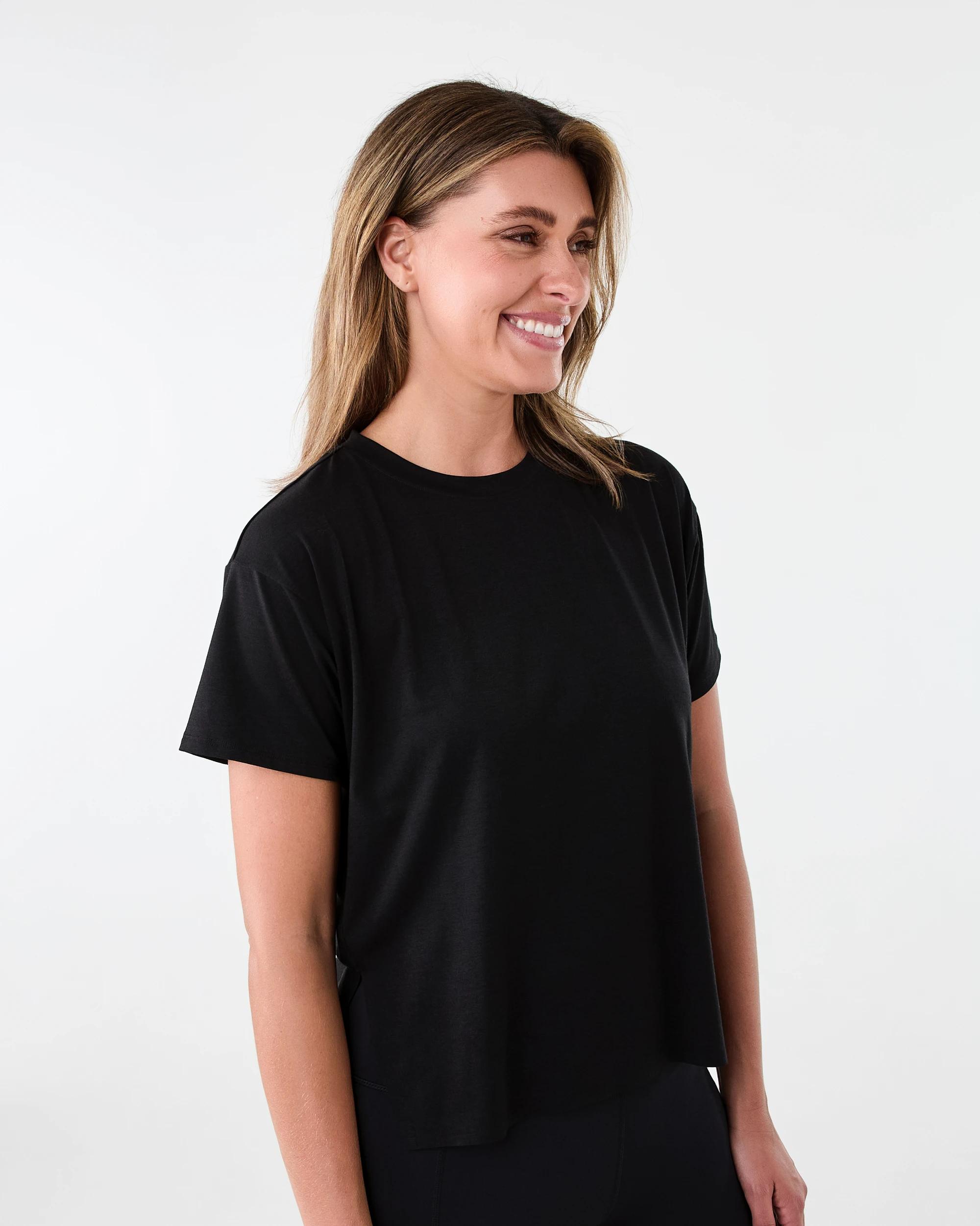 2 Active Womens Split Hem Yoga T-shirt Black, 2 of 6