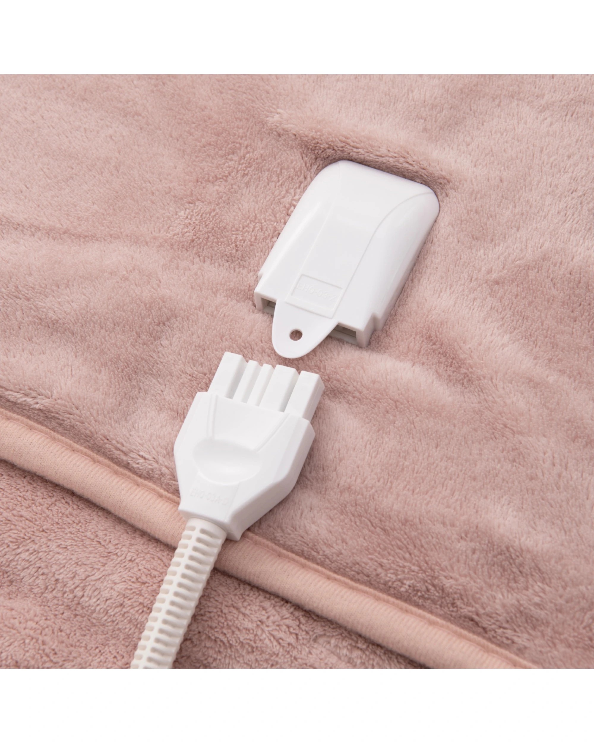 4 Dreamaker Kingston Coral Fleece Electric Heated Throw Blanket 130x160cm - Blush, 4 of 6