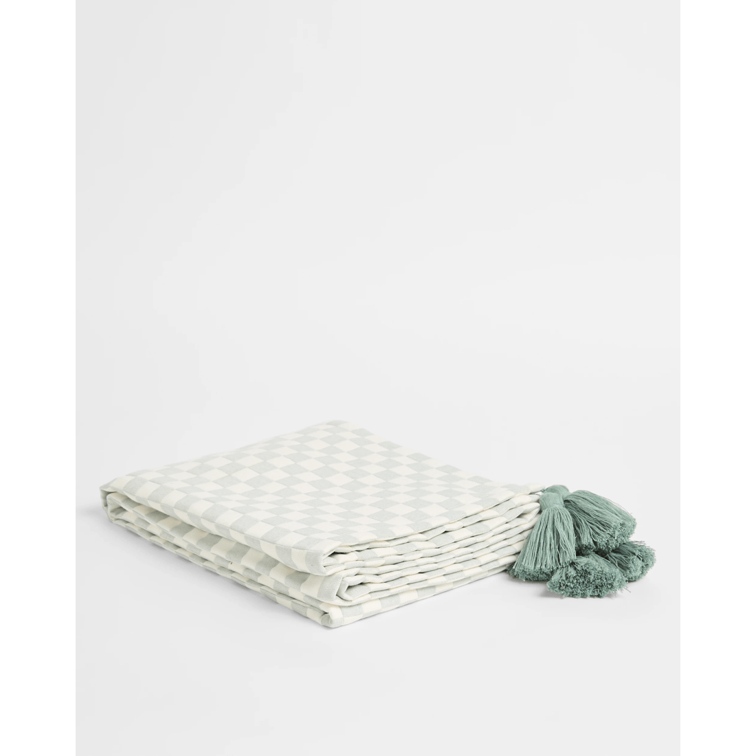 1 Target Austin Checkerboard Throw
 - Queen Bed
 - Green, 1 of 3