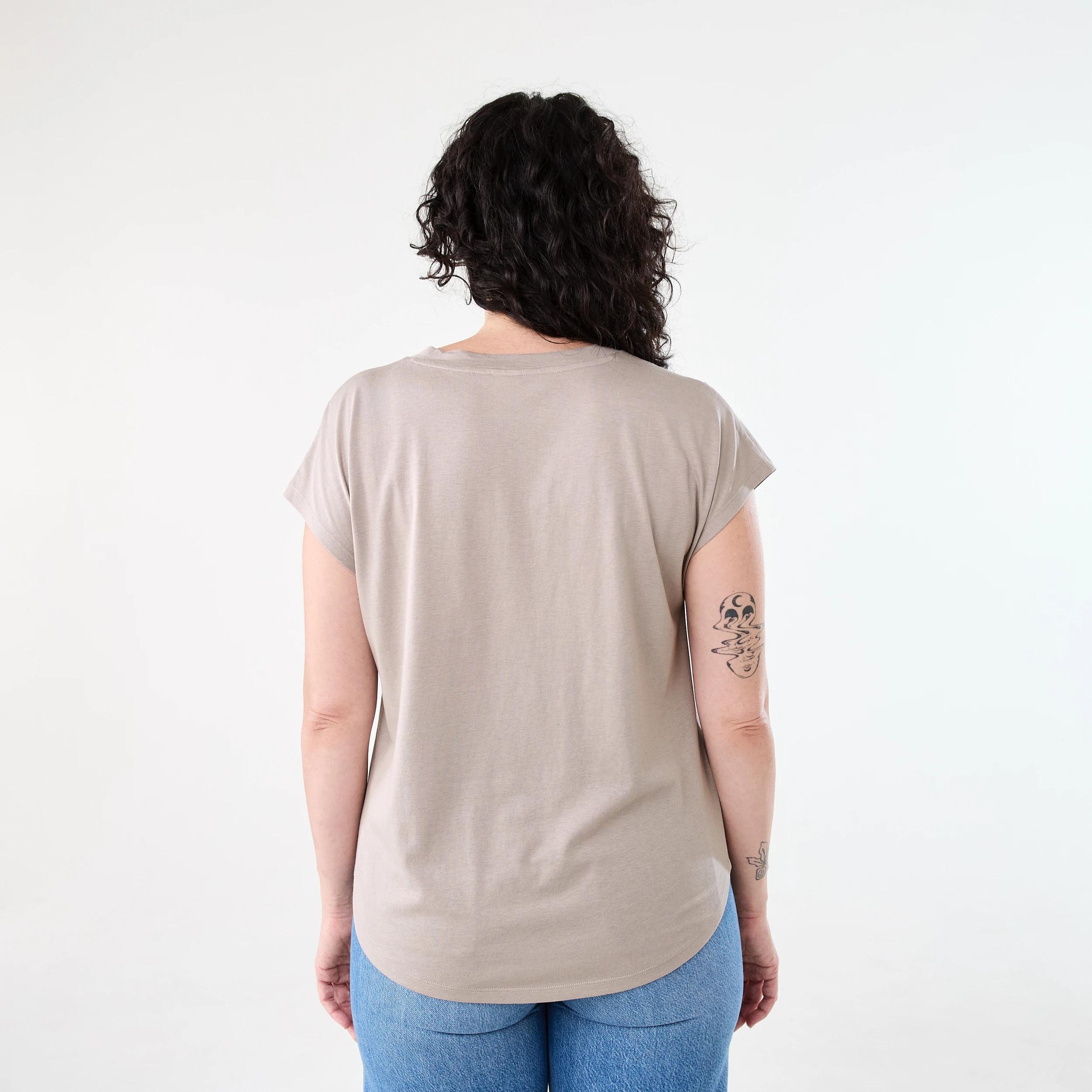 3 Short Extended Sleeve V-Neck T-shirt FADED TAUPE, 3 of 5