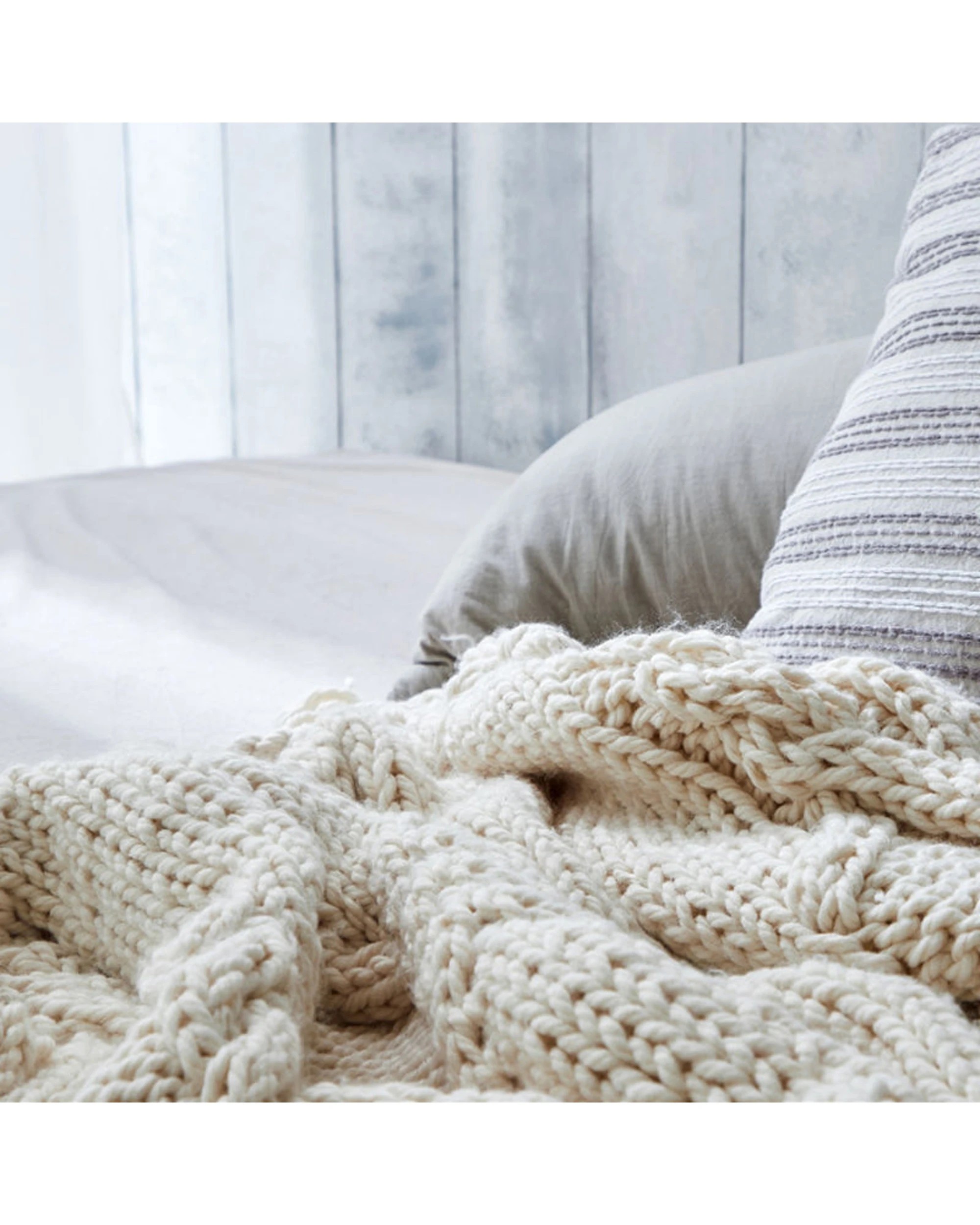 4 Cotton More Hand Knitted Blanket Tassel 130x160cm - Beige, 4 of 4