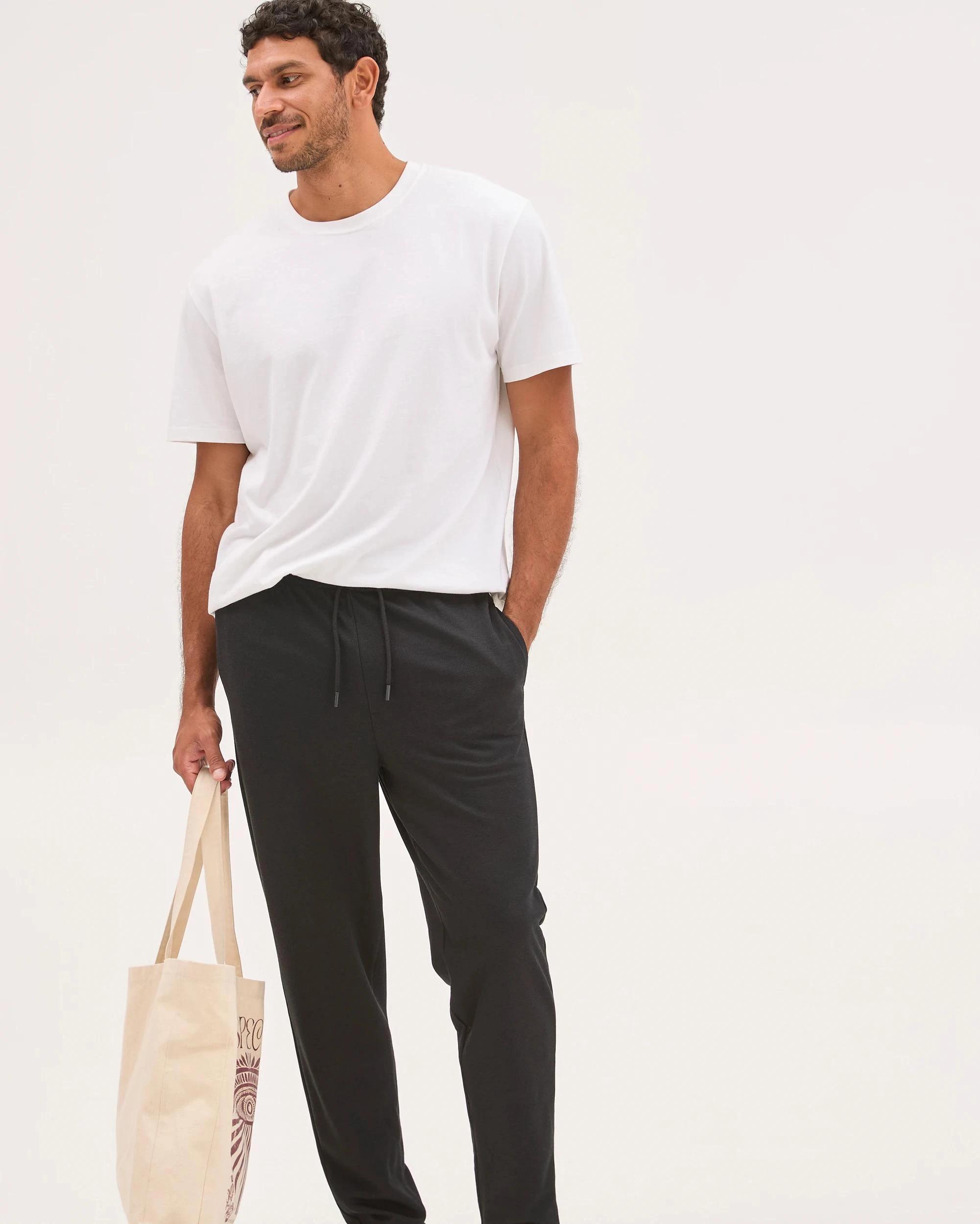 2 Target Man Textured Knit Pants BLACK, 2 of 6
