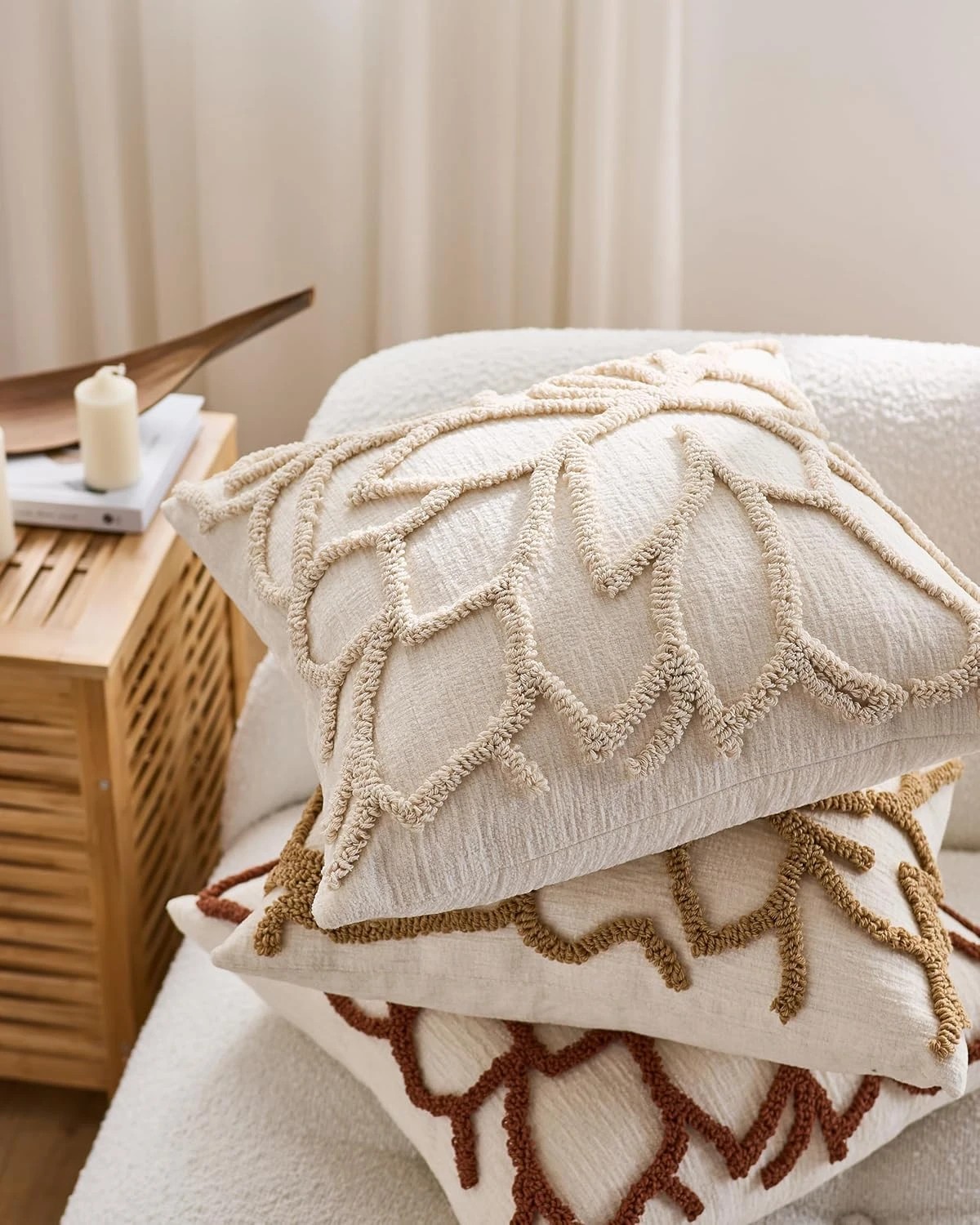 3 Gioia Casa 2-Pack Tufted Rose Cushion Covers 45cm x 45cm - Beige, 3 of 4