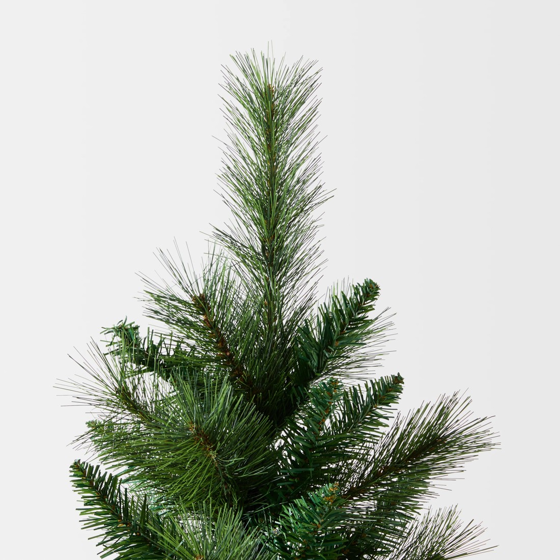 5 1.82m (6ft) Kingston Prelit Christmas Tree, 5 of 8