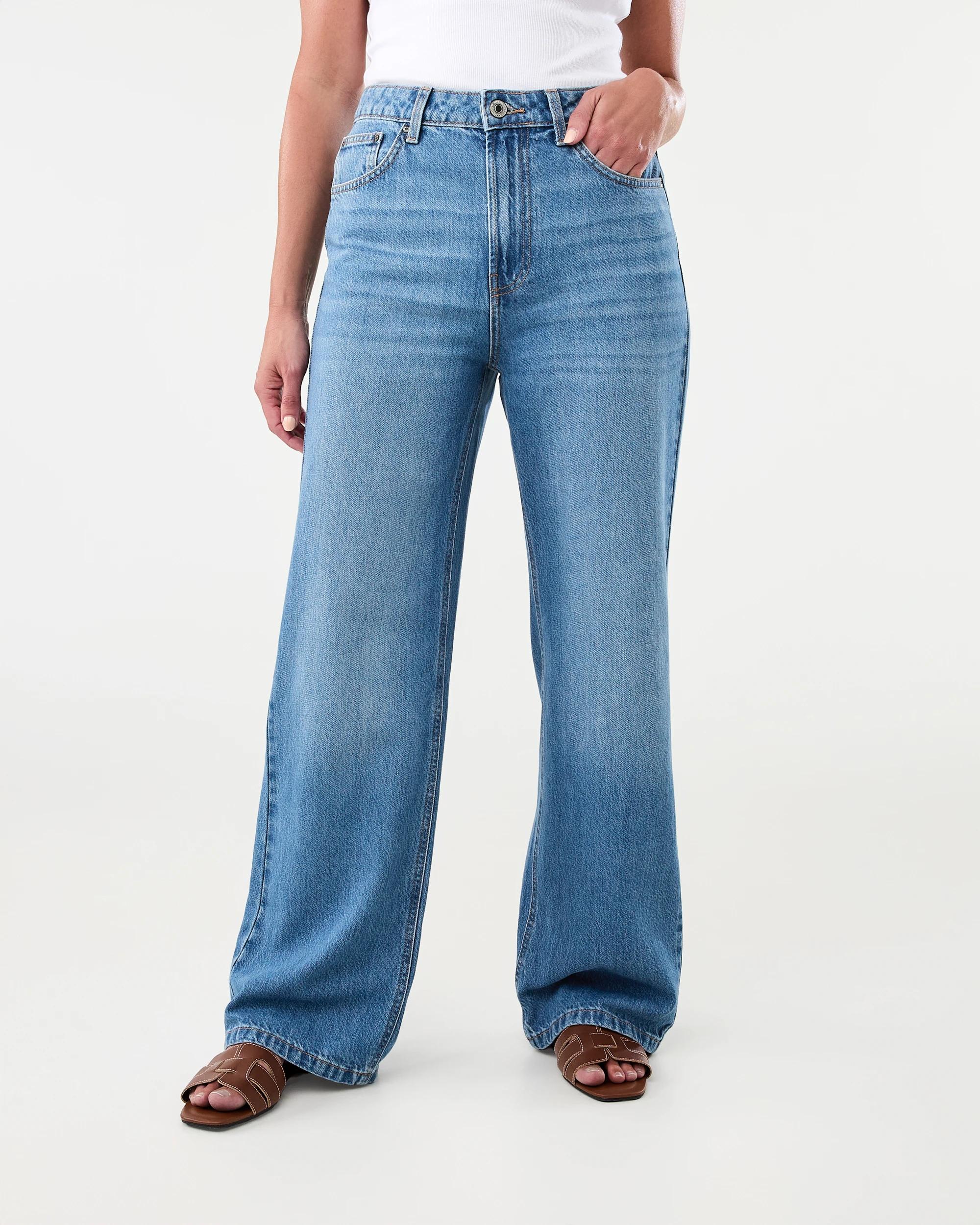 1 Straight Leg Jeans Mid Wash, 1 of 9