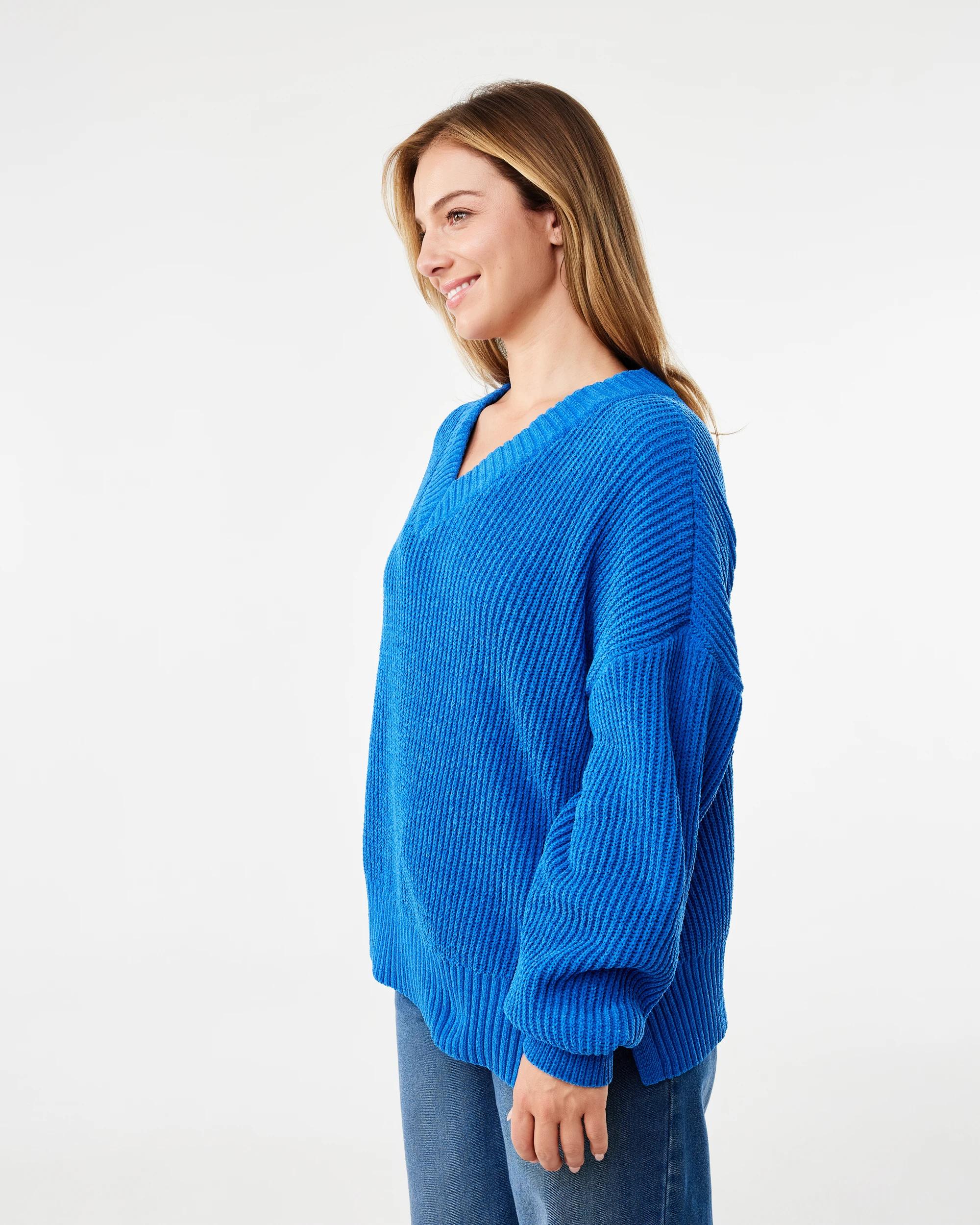 2 Chenille V Neck Jumper Maj Blu, 2 of 6
