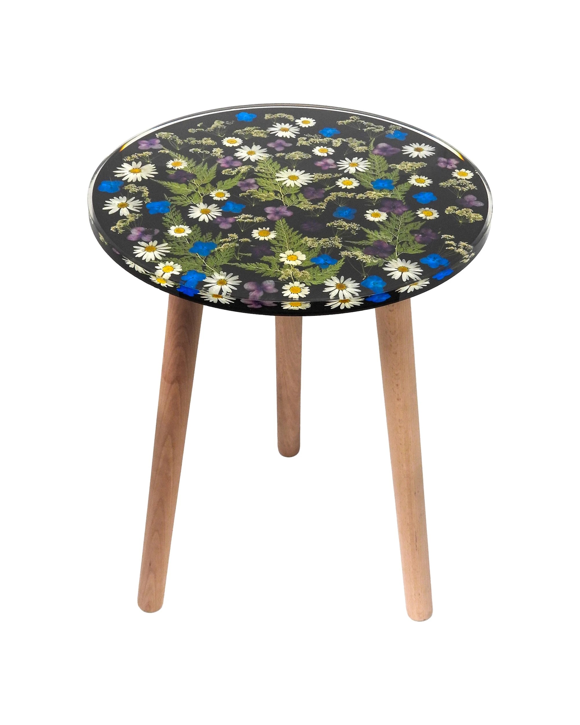 1 Leni Resin Side Table Handmade Tranquil Garden - Black, 1 of 6